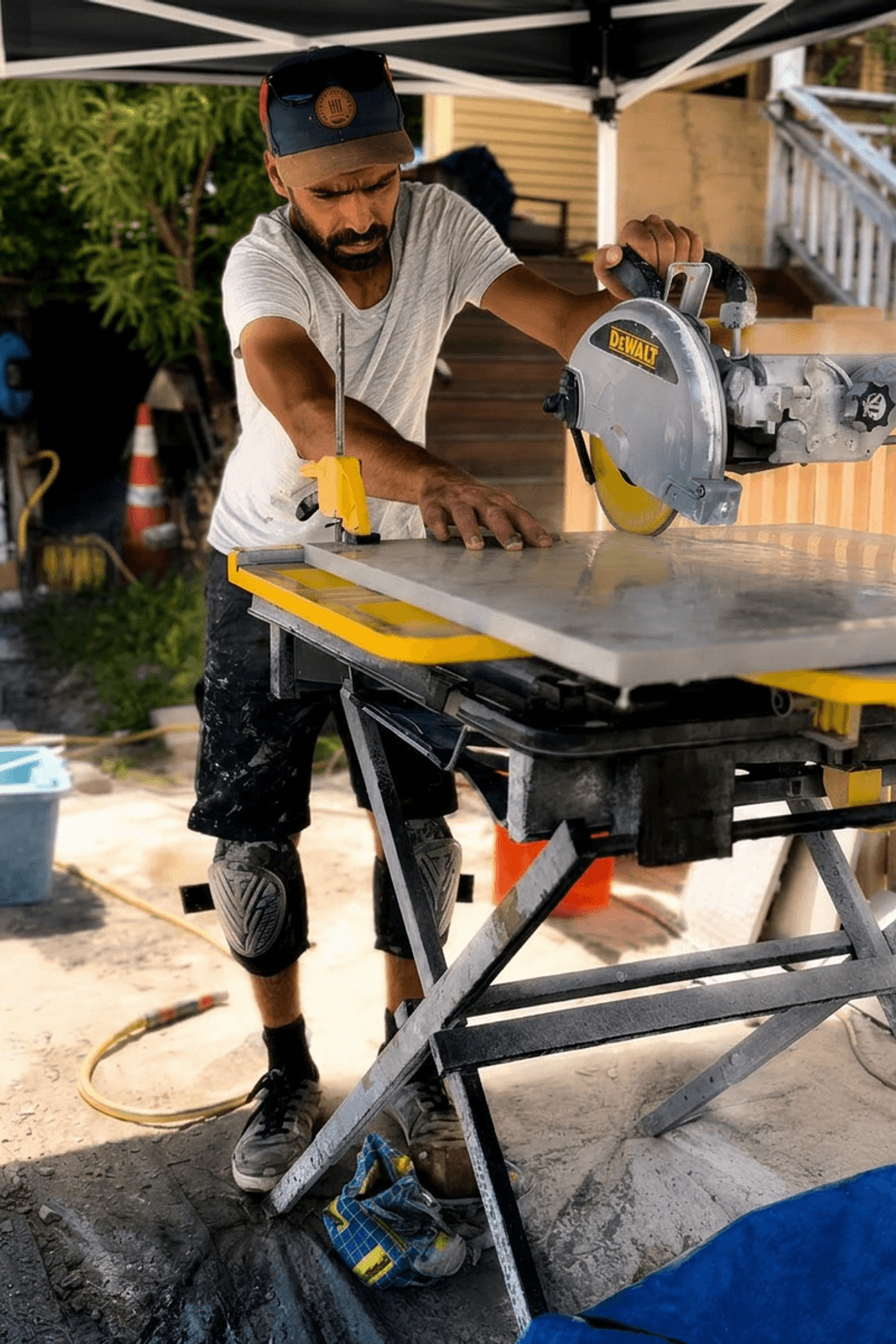 muriwai-cta-stone-cutting-cropped-BH4D3ILC.png