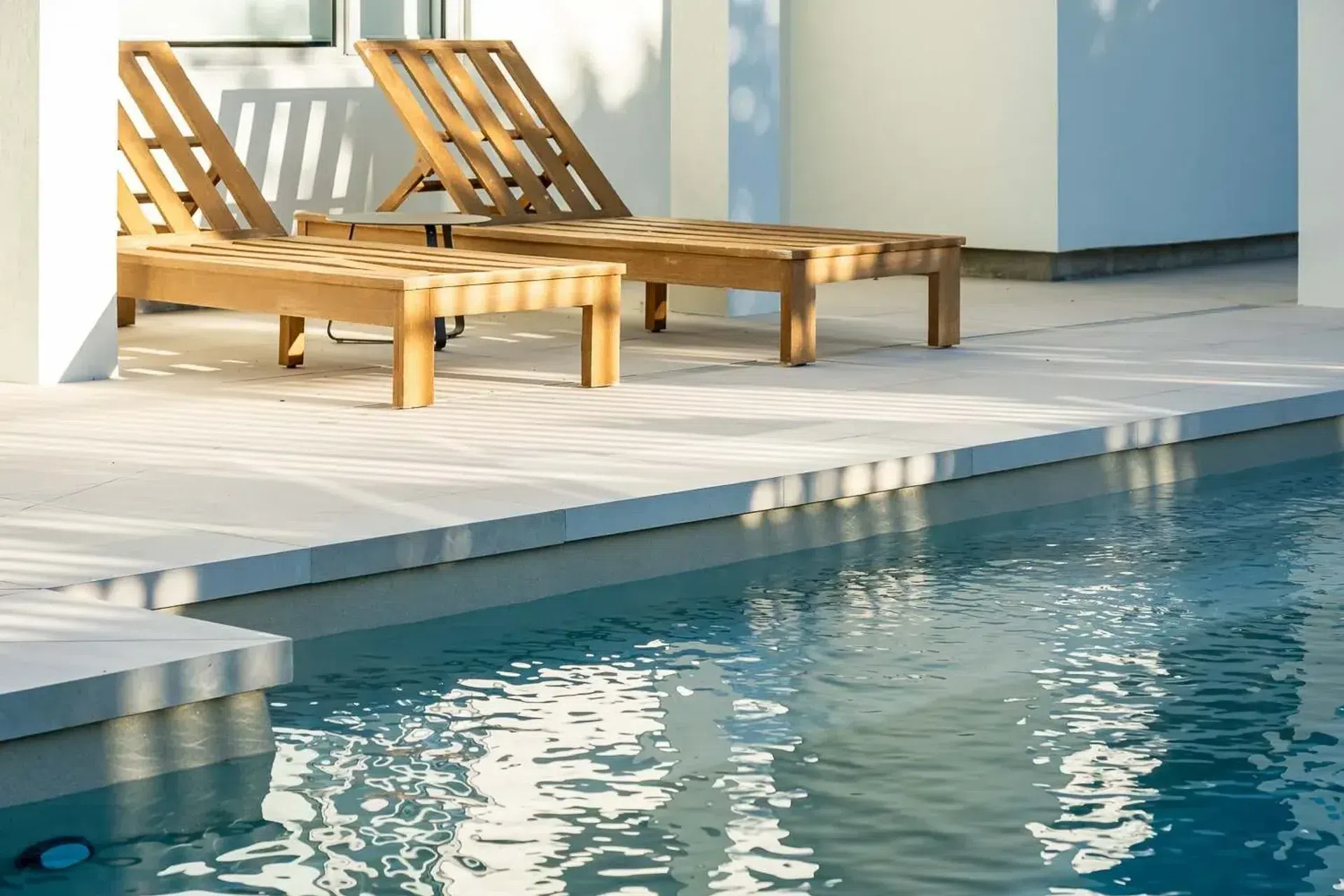 projects-peninsula-poolscape-web-14.webp