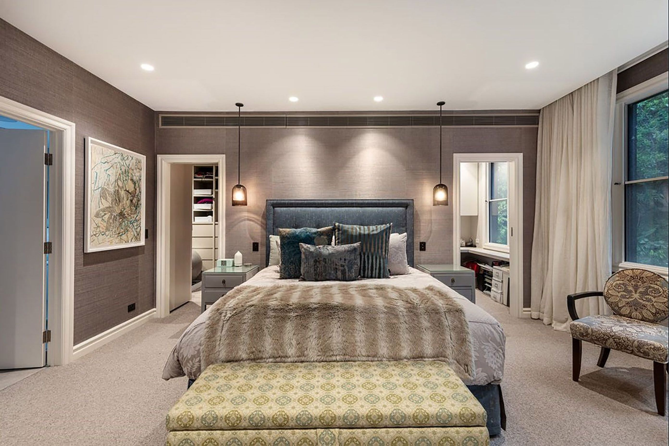 00-Master-bedroom.jpg