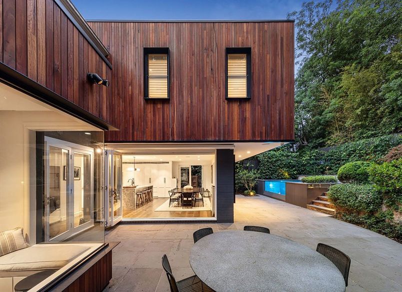Toorak House 2