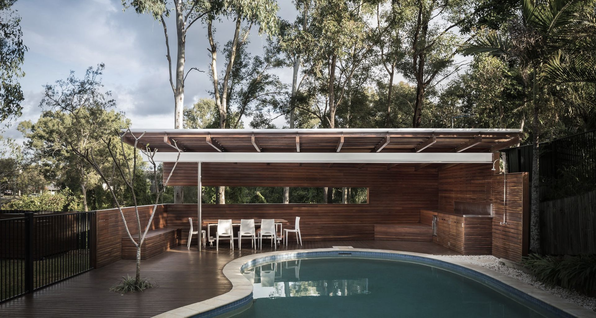 Yeerongpilly Poolhouse banner