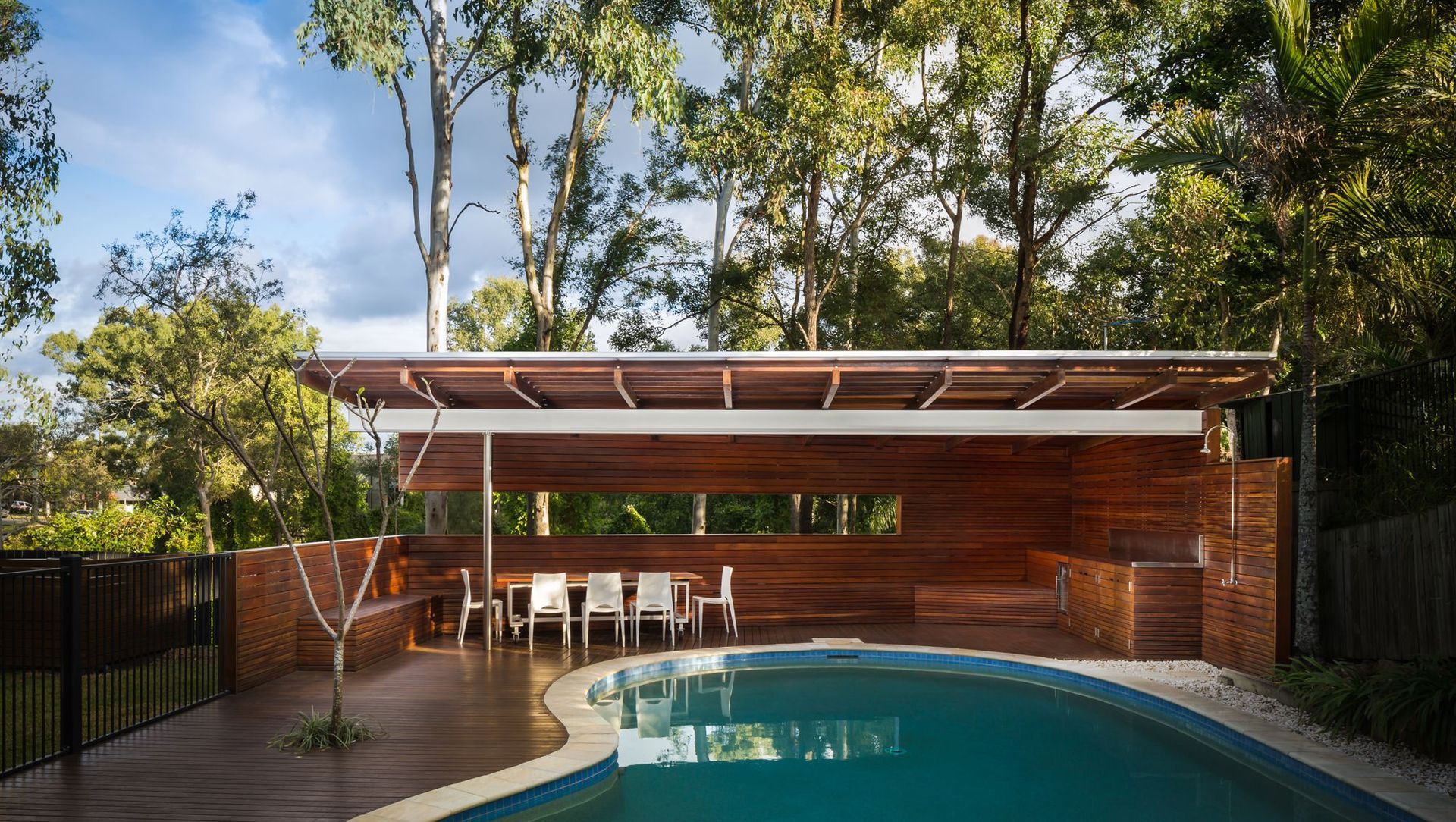 Yeerongpilly Poolhouse banner