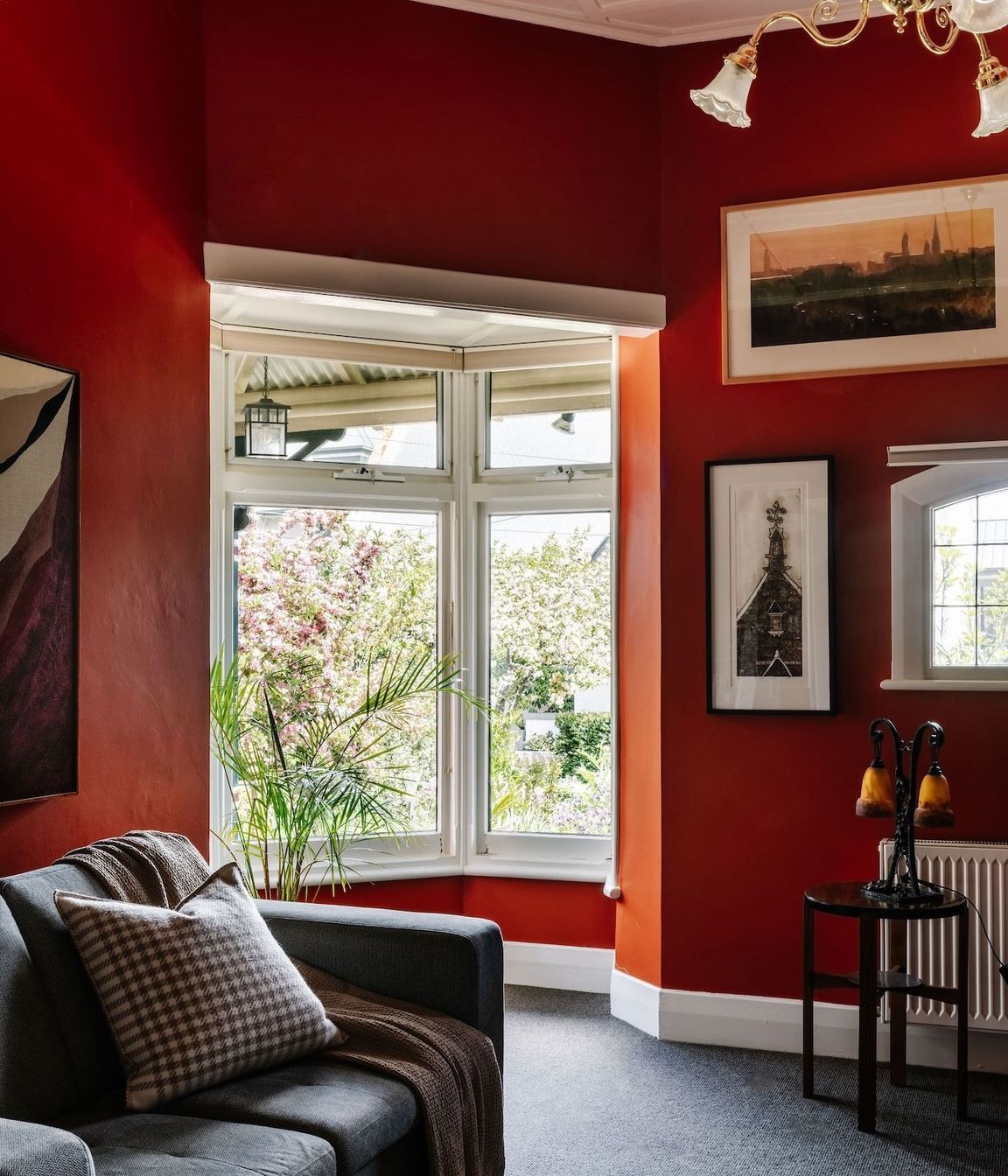 03-envirotecture-greenhousegrove-renovation-victoria-livingroom.jpg