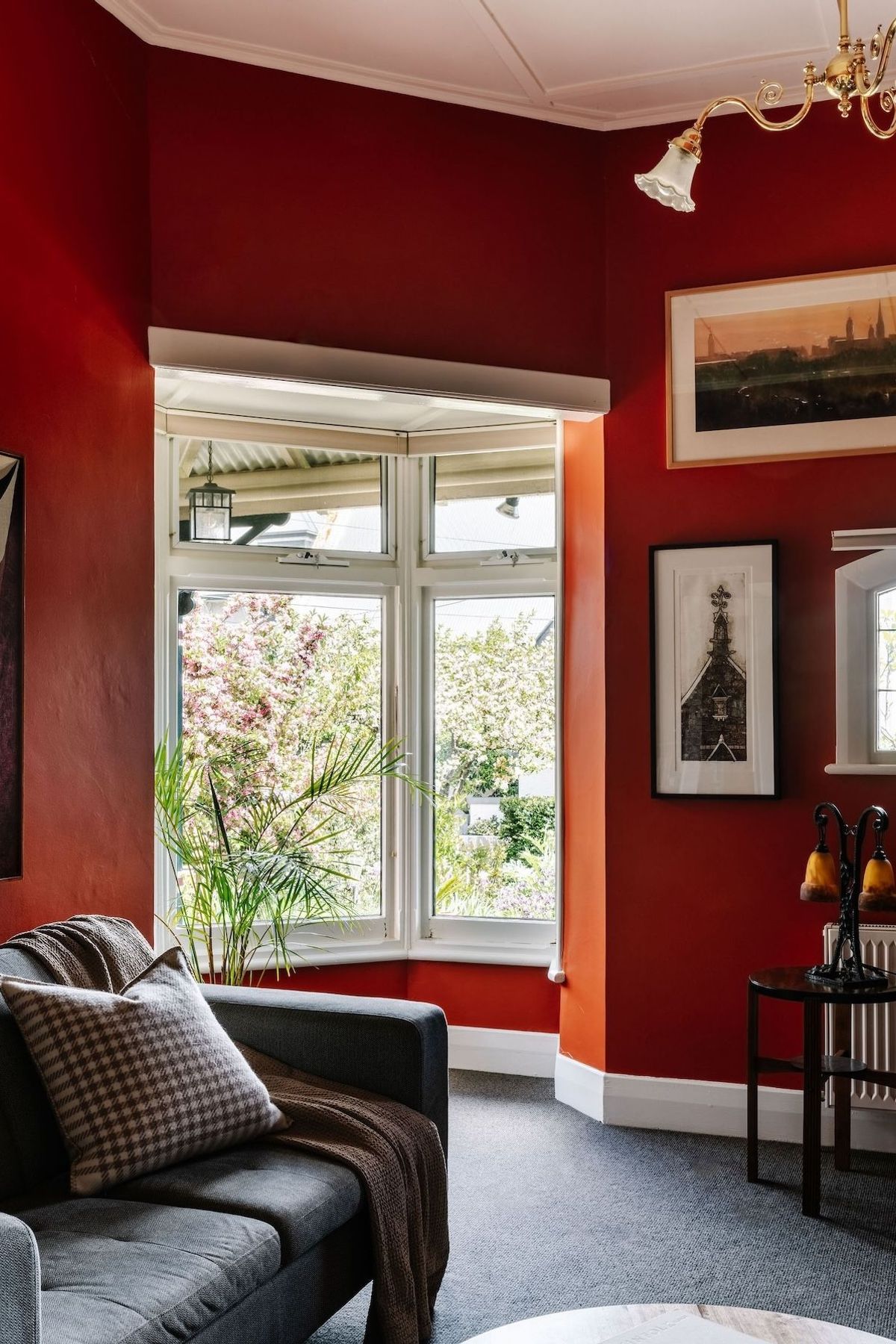 03-envirotecture-greenhousegrove-renovation-victoria-livingroom.jpg
