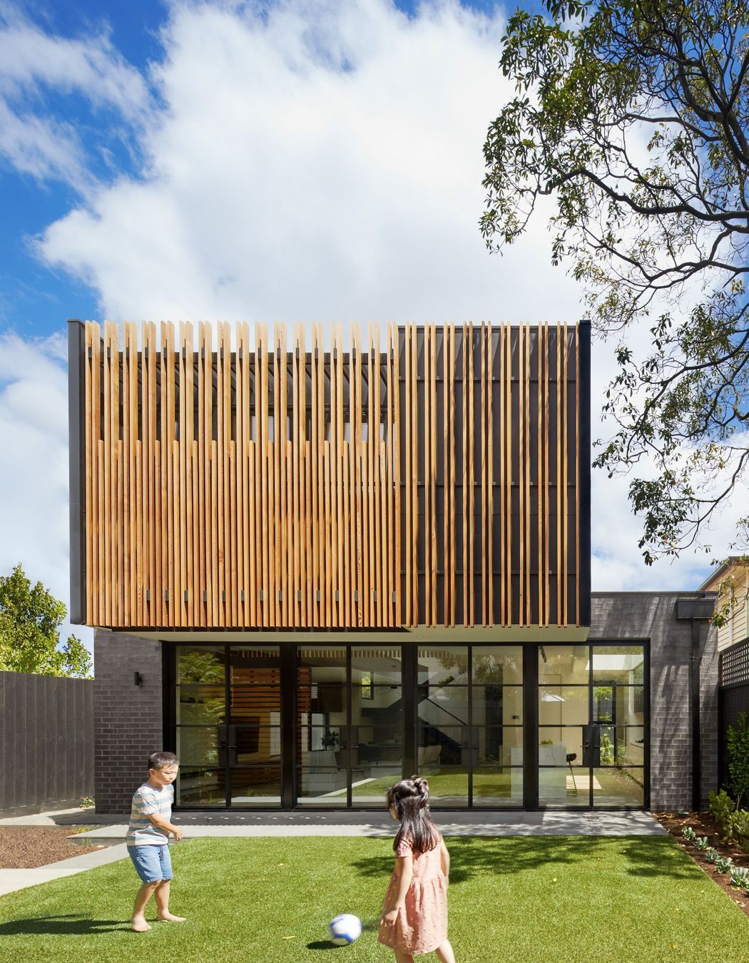 ##Roseberry Street House, Hawthorn East