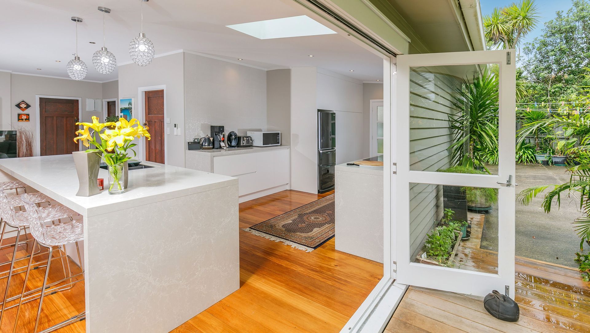 "From Dark to Delight: How an Extension Transforms a Dim Space into a Light-Filled Haven" banner