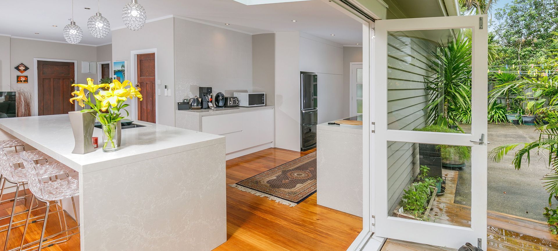 "From Dark to Delight: How an Extension Transforms a Dim Space into a Light-Filled Haven" banner