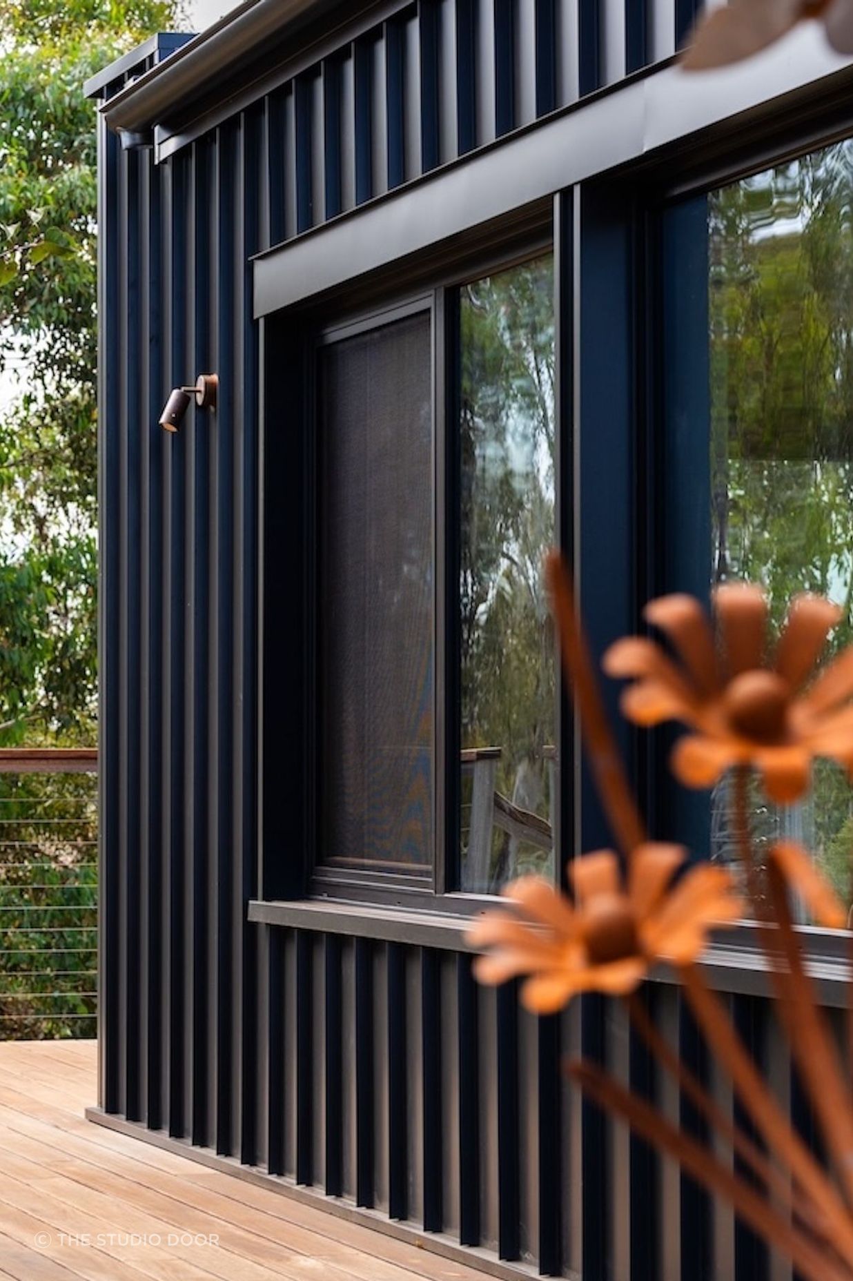 10-envirotecture-livinglightlyhaus-renovation-newsouthwales-external-2.jpg