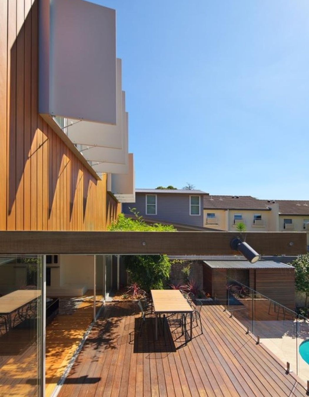 ##Annandale House 1