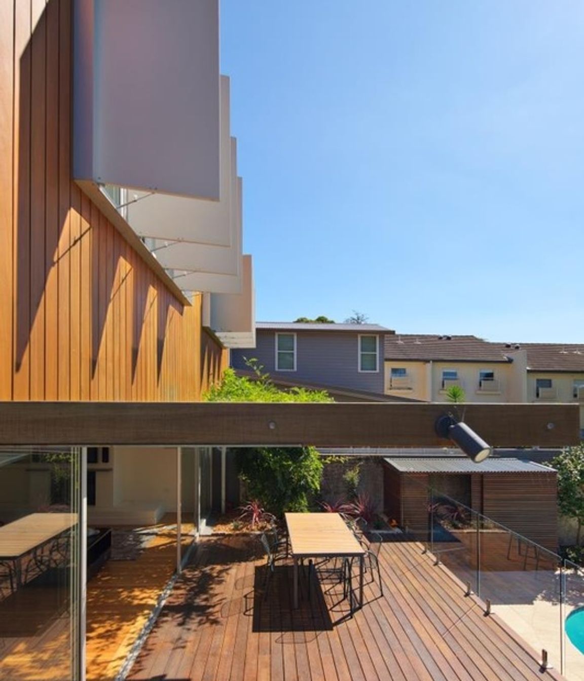 ##Annandale House 1