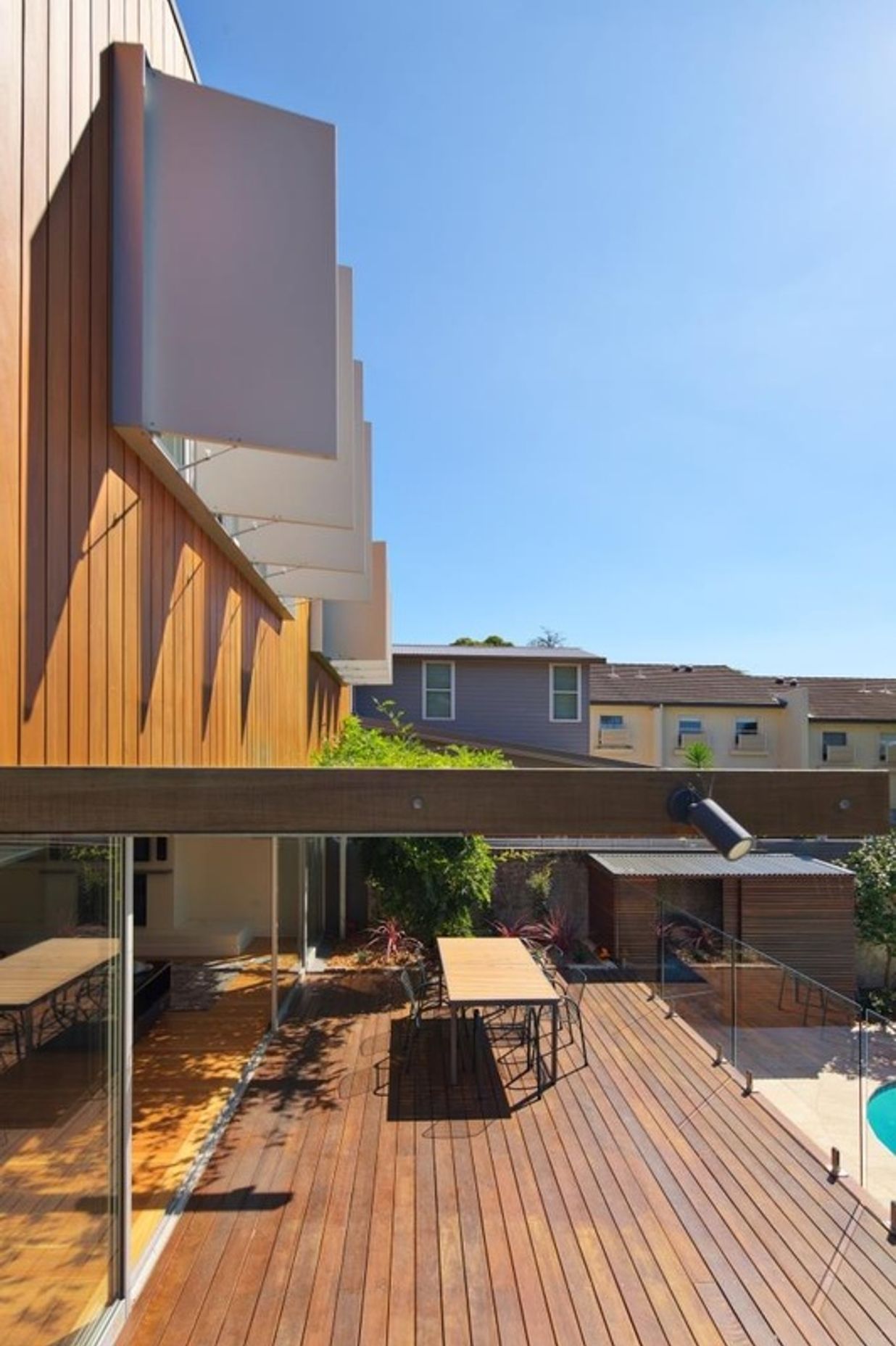 ##Annandale House 1