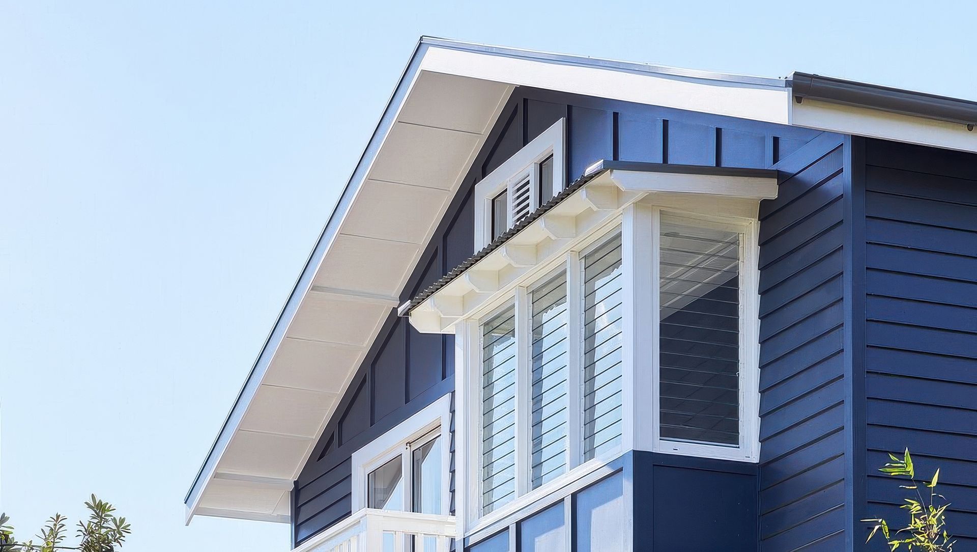 Reef House banner