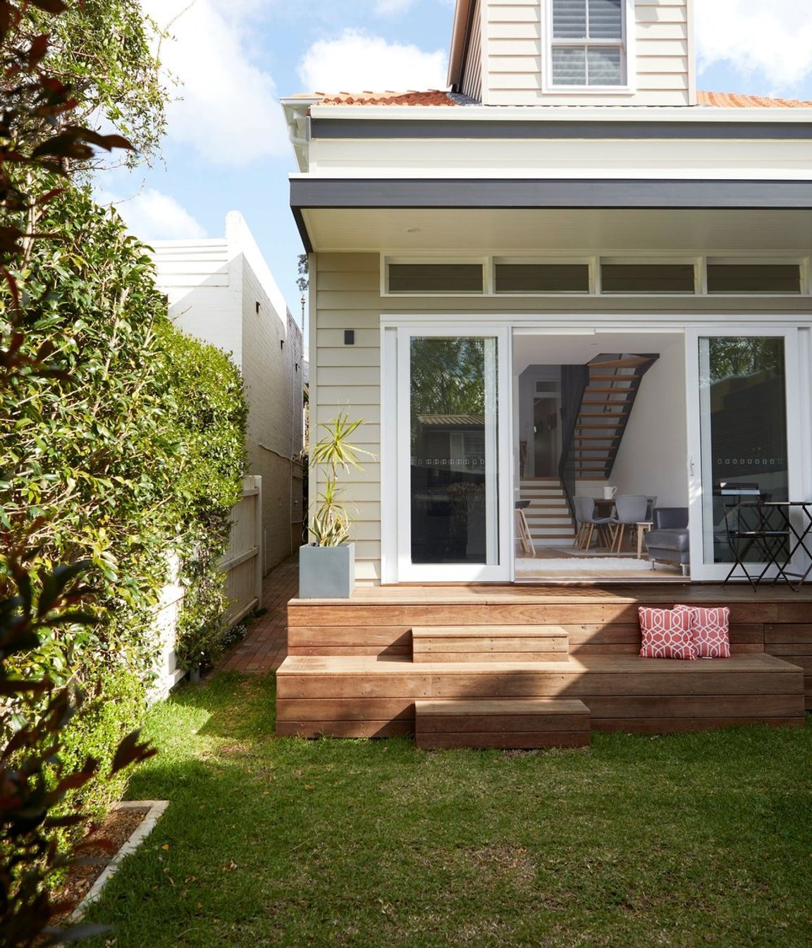 Crows Nest House