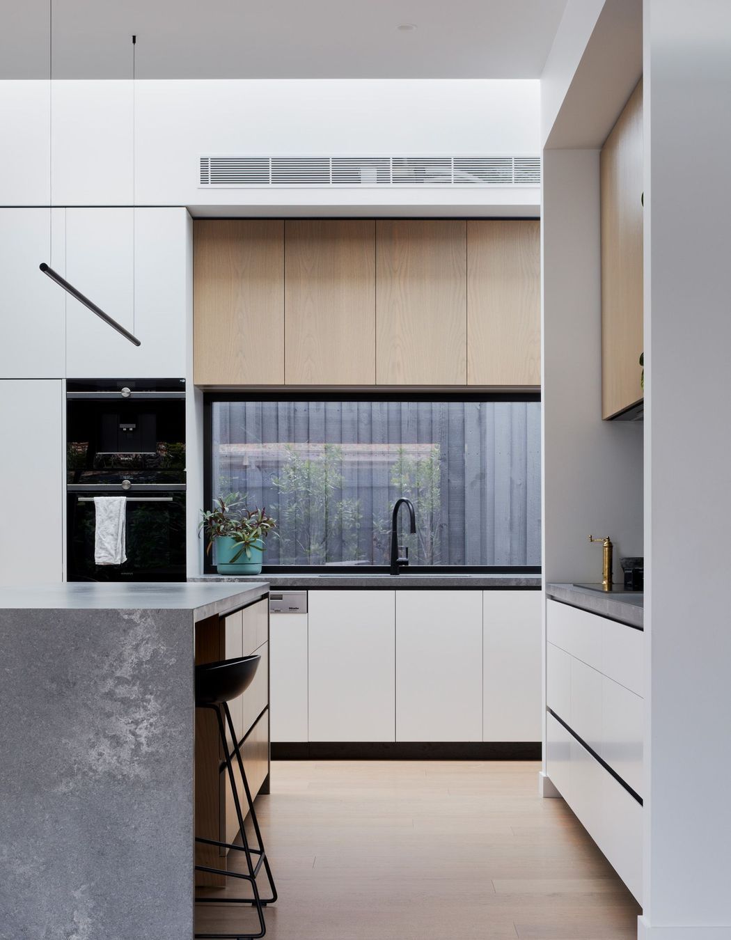 Washington Avenue Residence