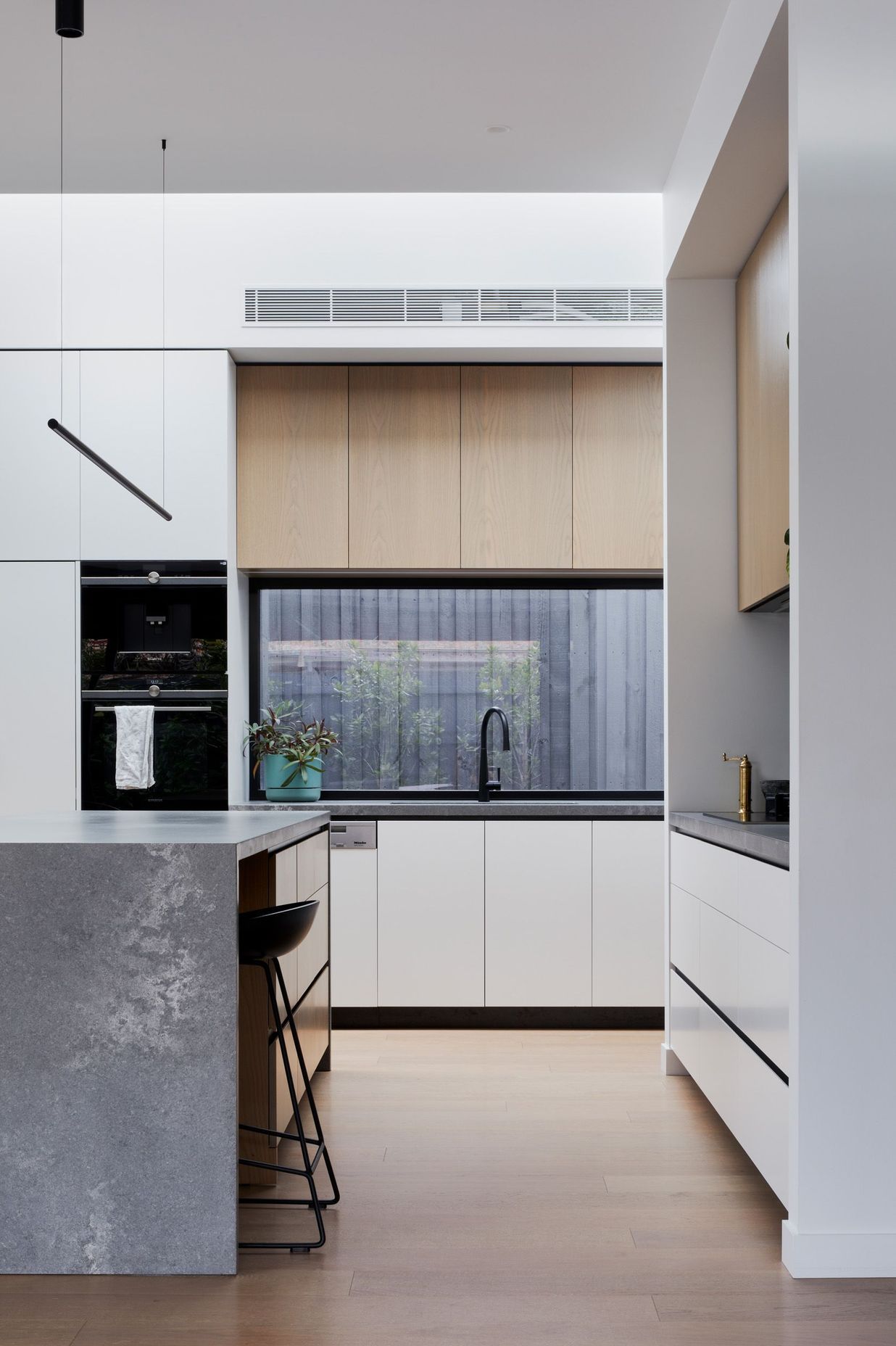 Washington Avenue Residence