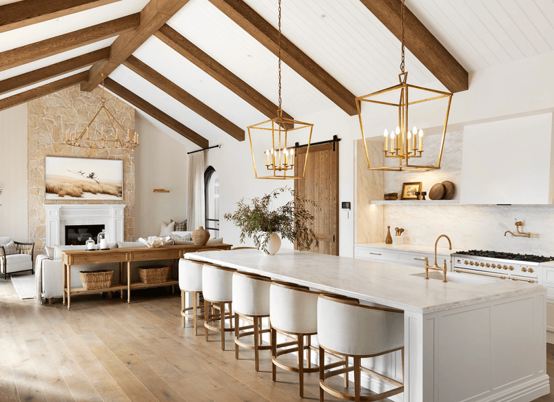 A farmhouse-style home by Alisa and Lysandra