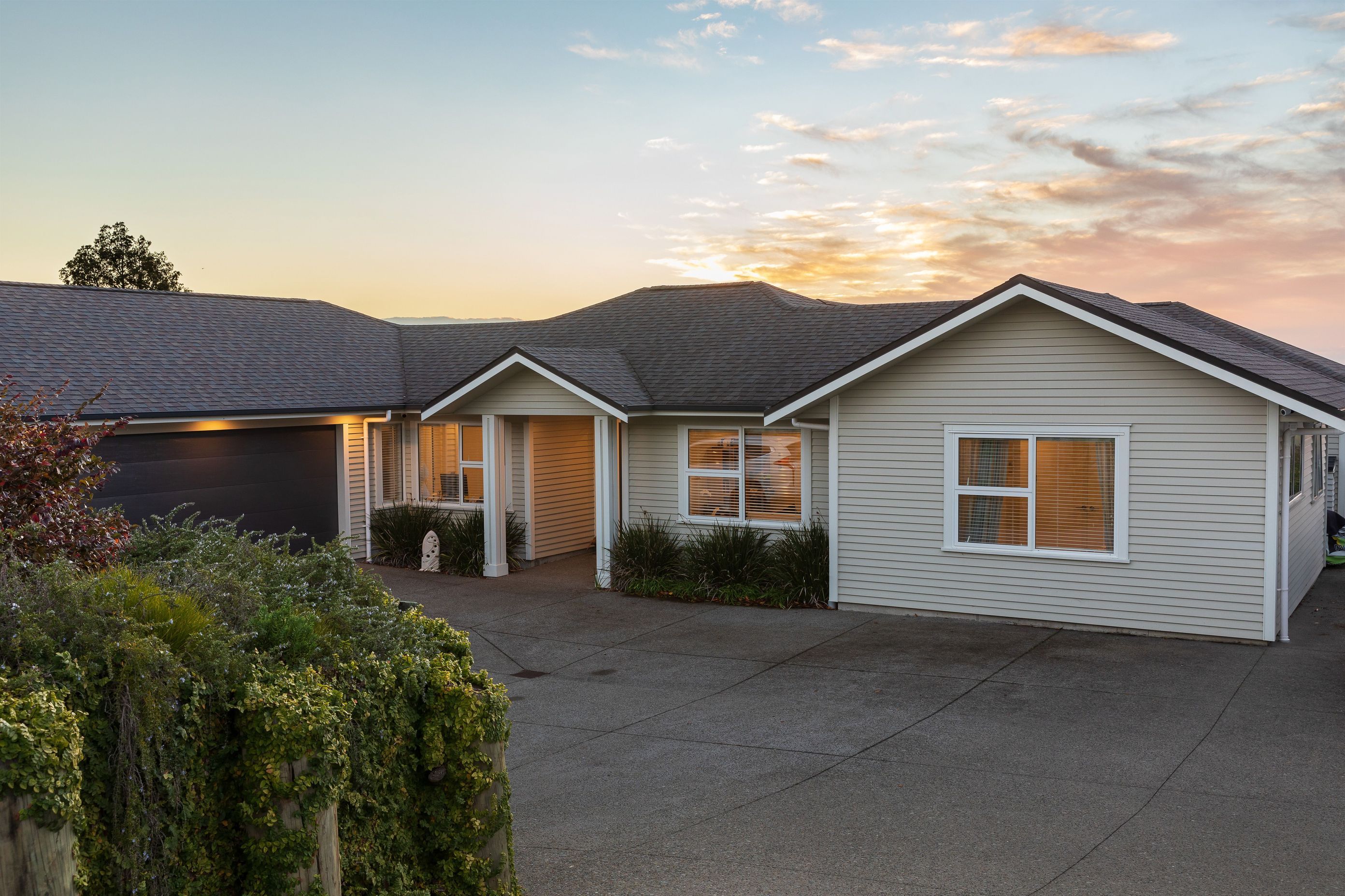 Ridgeline Way House