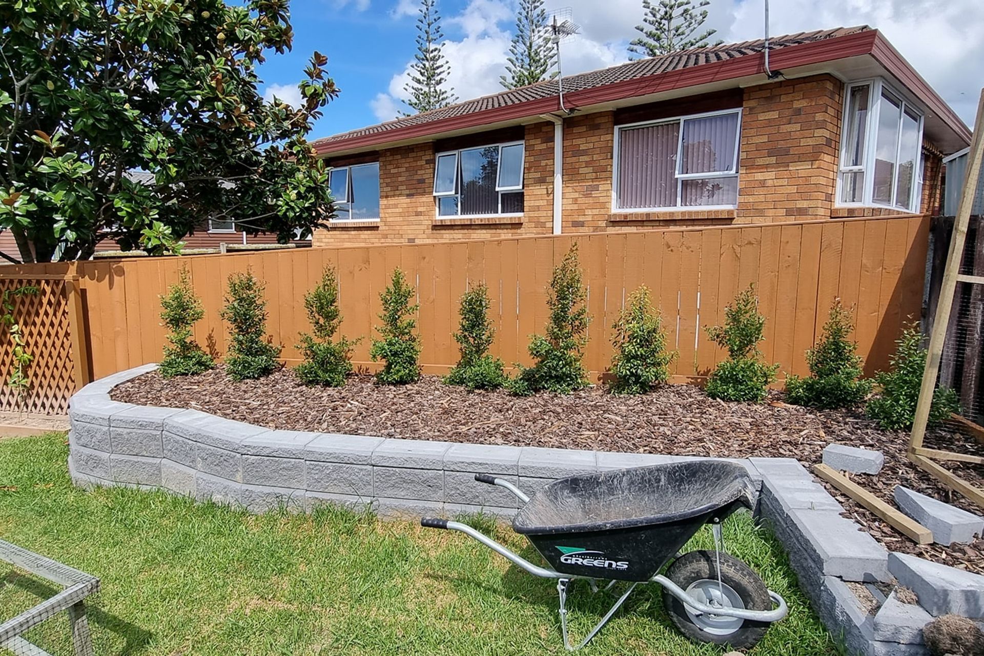 Multiple style fences - Glendene