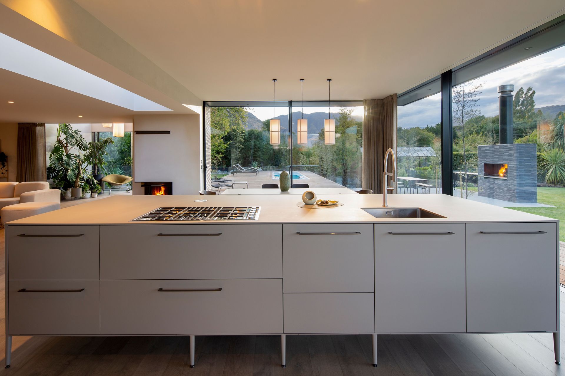 Tucker Beach Road, Queenstown