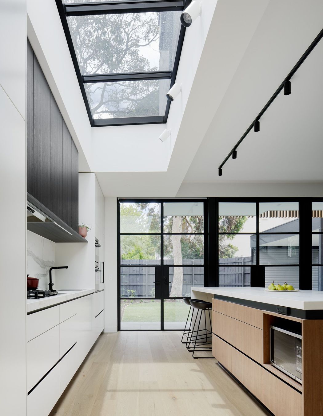 ##Roseberry Street House, Hawthorn East