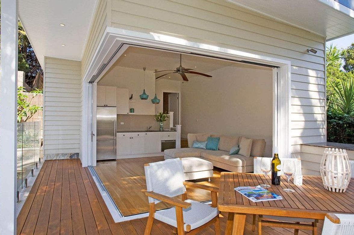 Cabana and Pool Clontarf