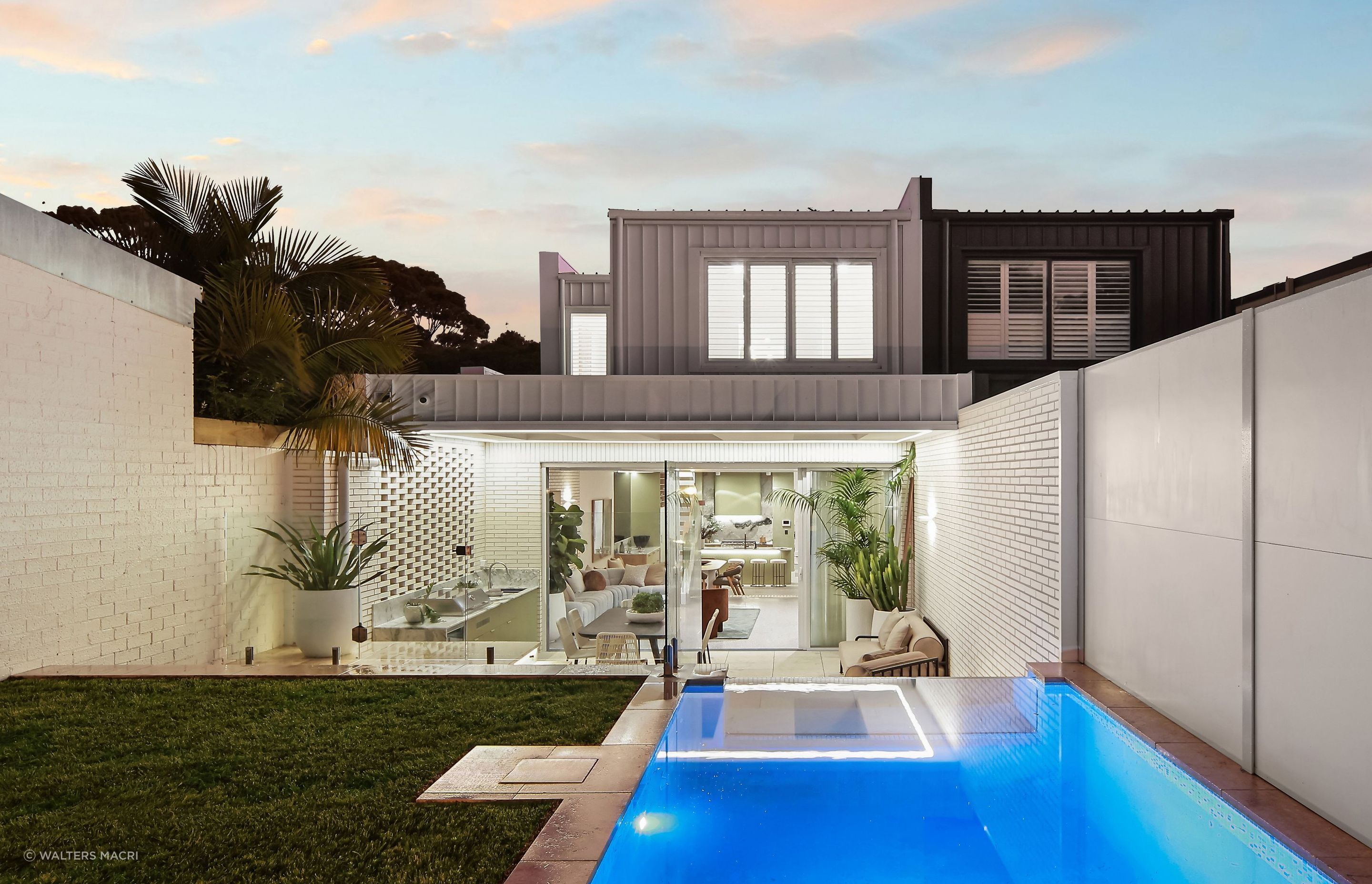 43DarleyStreetNewtownHighPool-v2.jpg