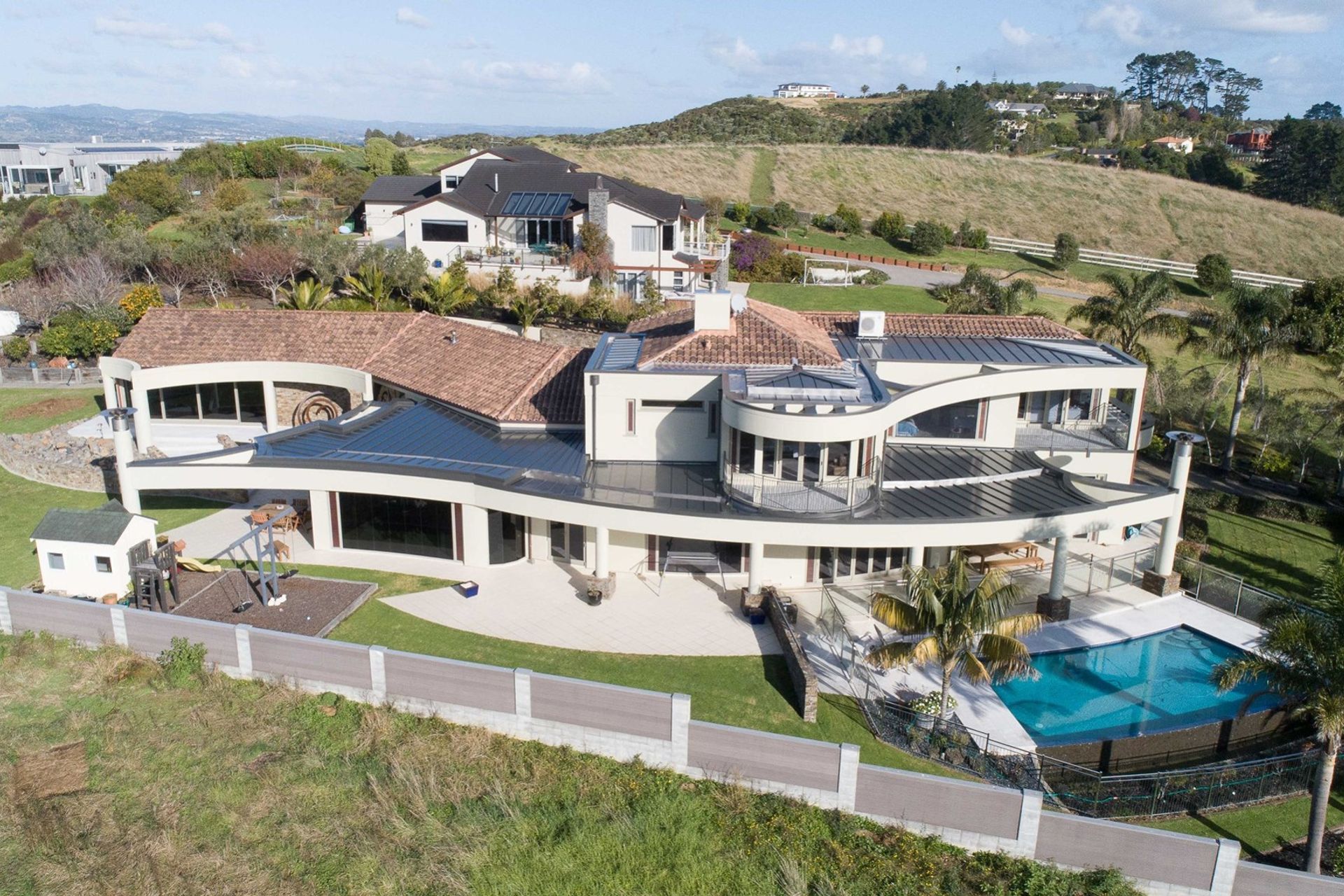 Redoubt Road Manukau Heights