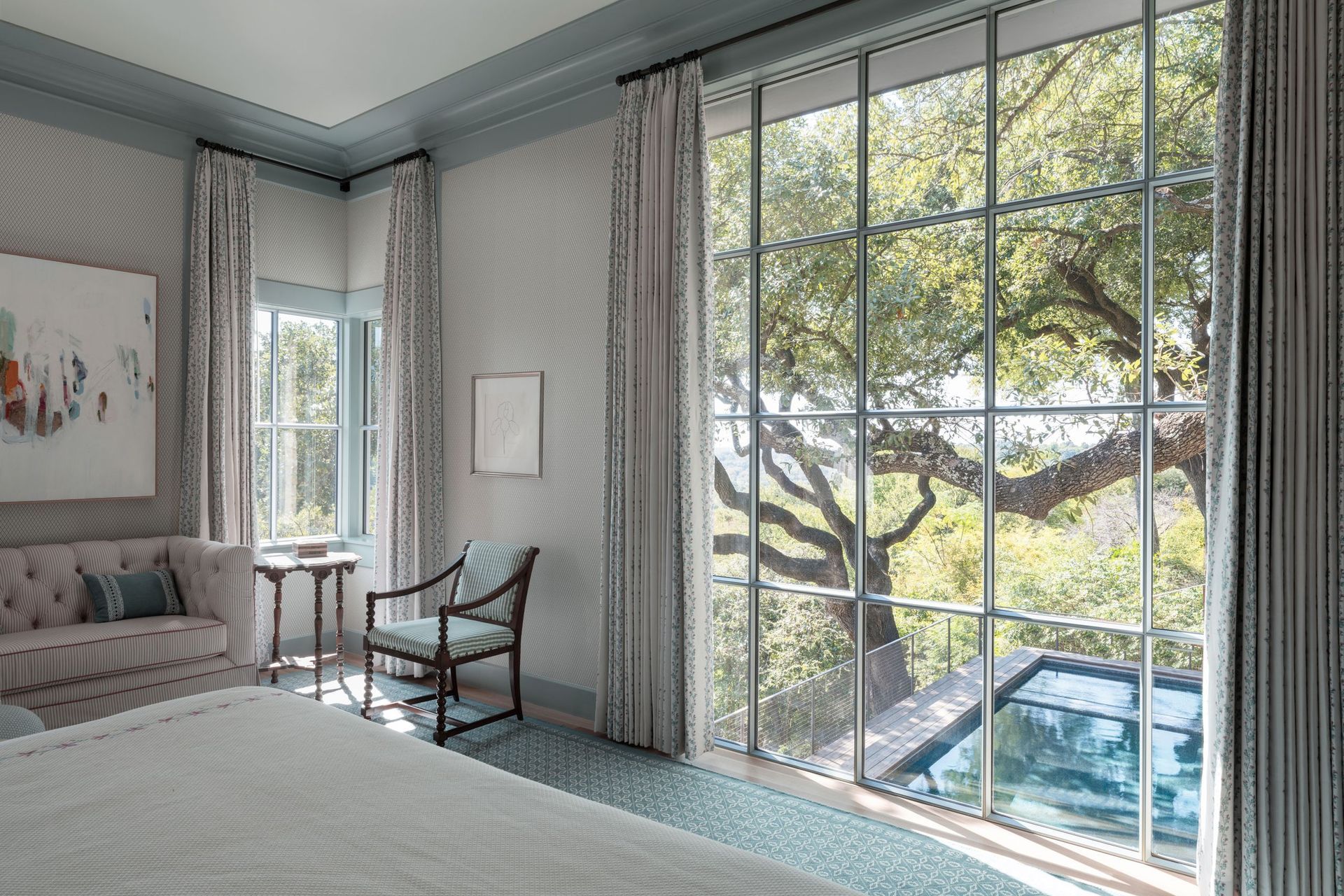 7Pemberton-HeightsCuppett-Kilpatrick-Architecture-and-Interior-Designserene-bedroom-steel-european-windows-pool-view-austin-tx.jpg