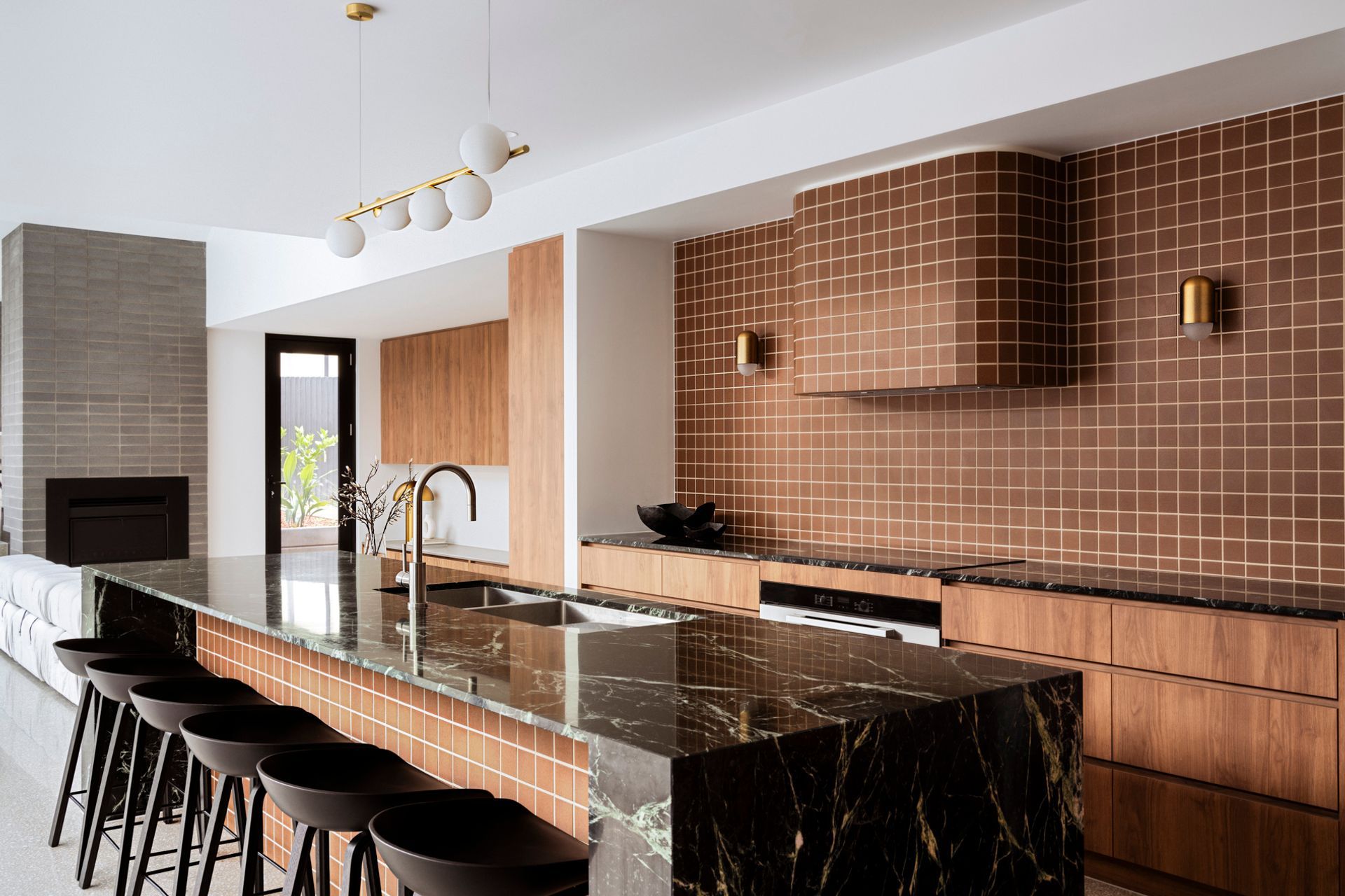 86HelenStNorthcote2250.jpg