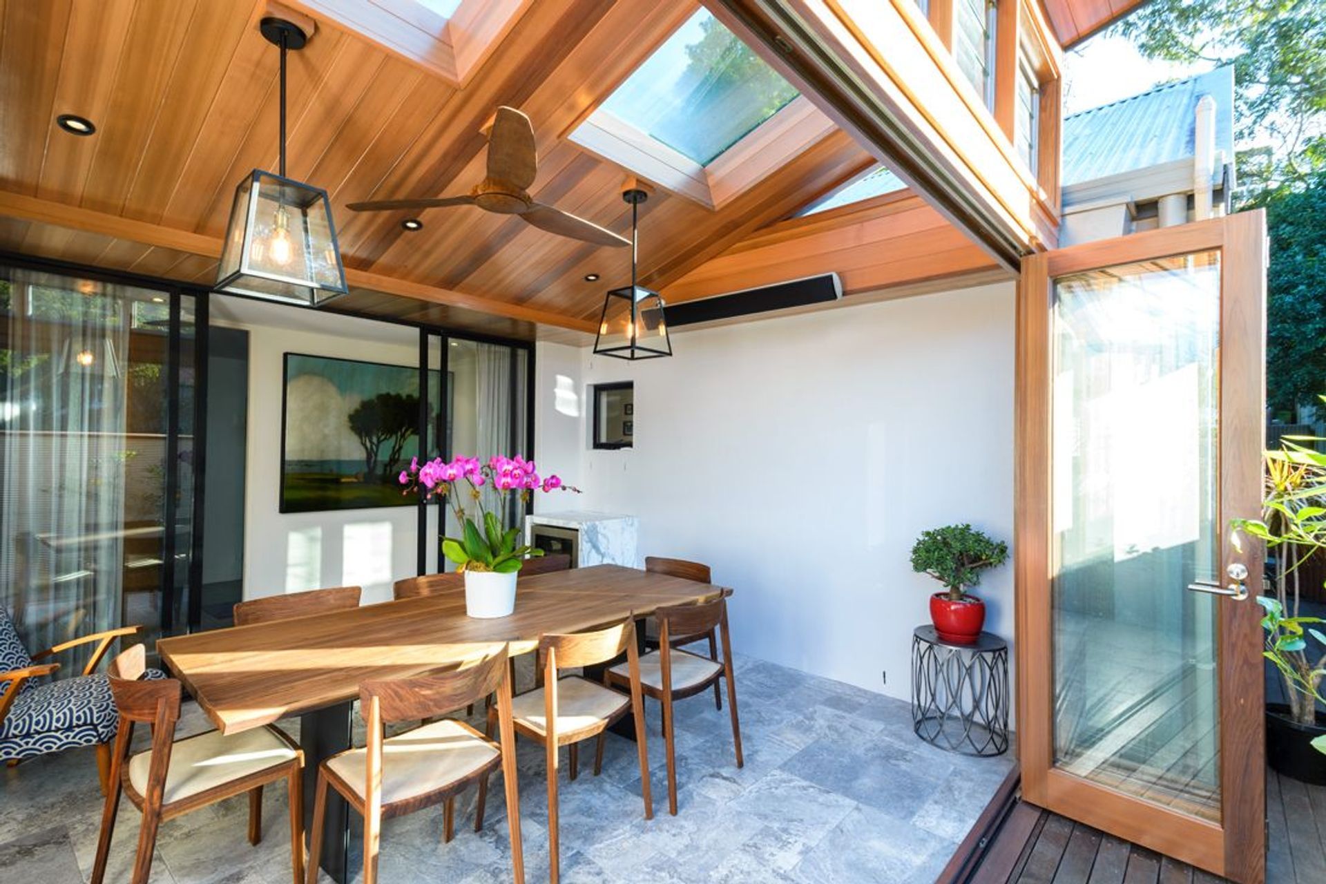 Arnold Street Queens Park