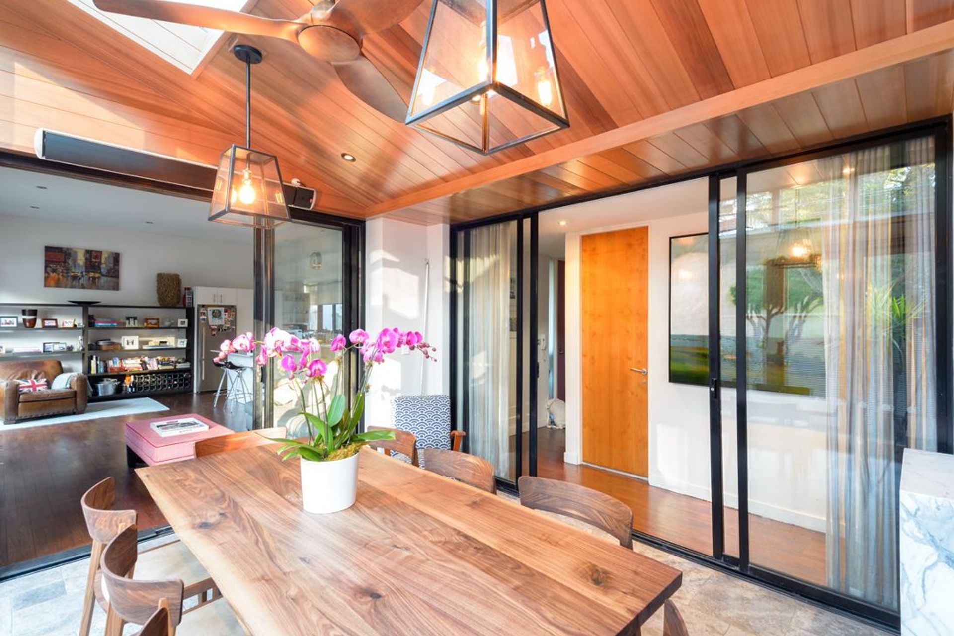 Arnold Street Queens Park