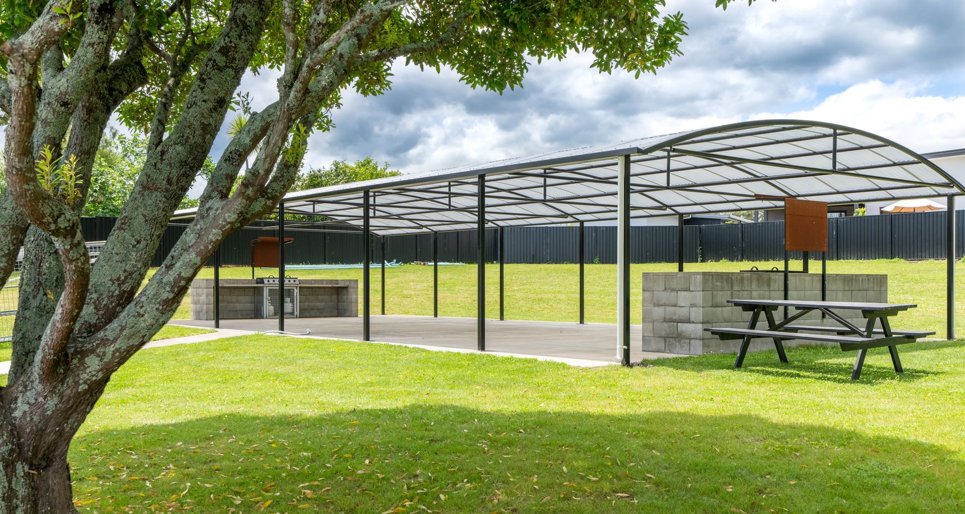 Cambridge Perry Aquatic Centre Archgola Pergola Canopies banner