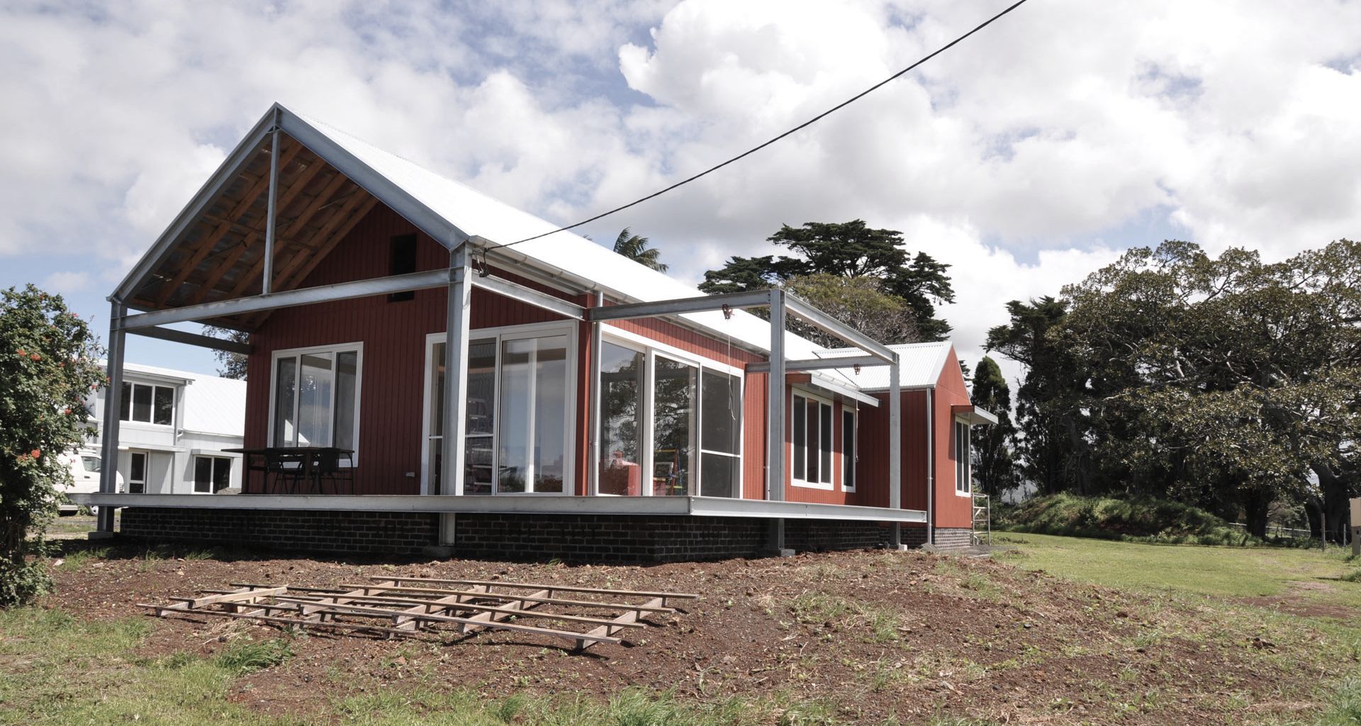 Farm House, Jerrara banner