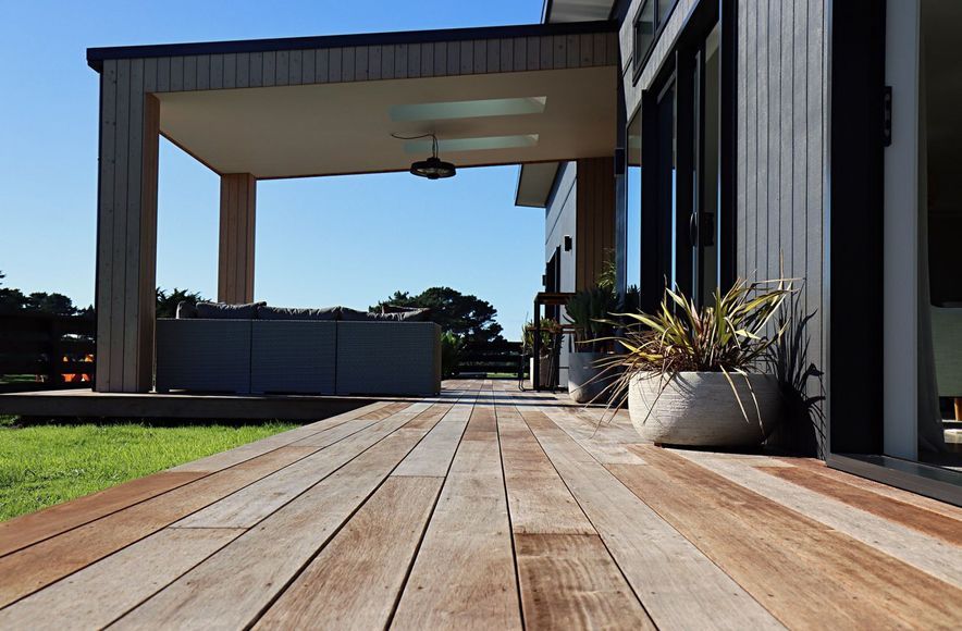 Covered Outdoor Entertainment Area