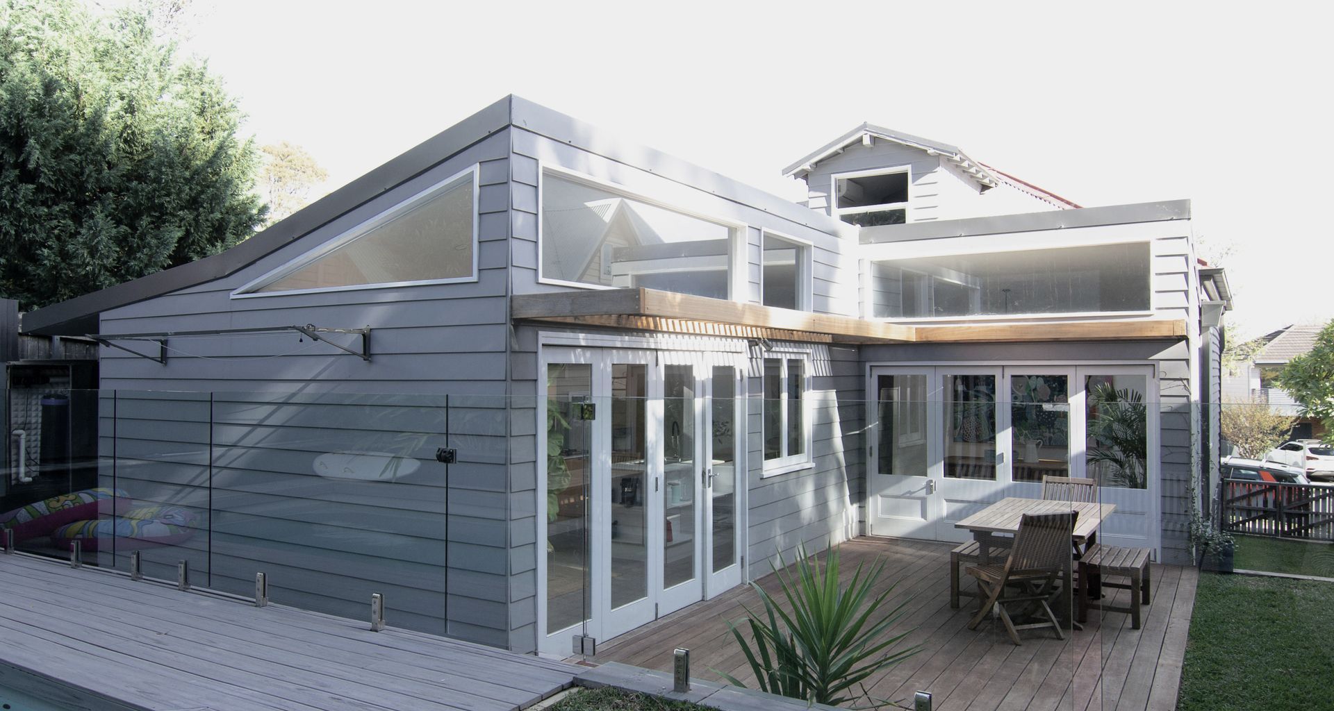 Deck House banner