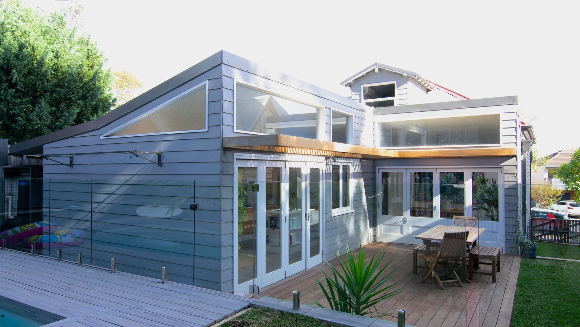 Deck House banner