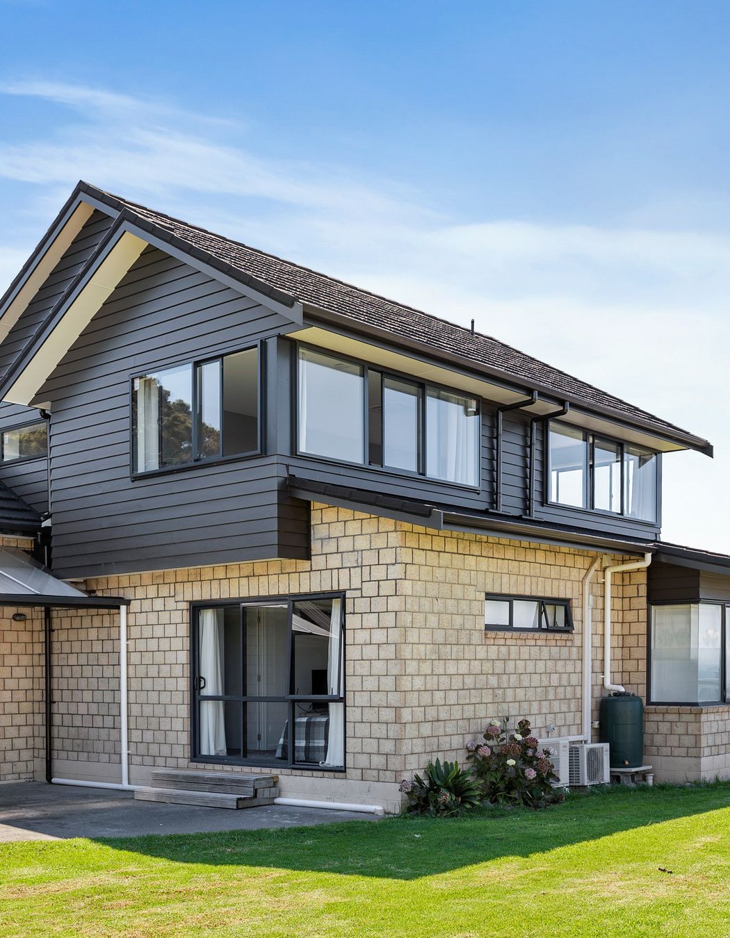 Matakatia Bay - Second Story Addition