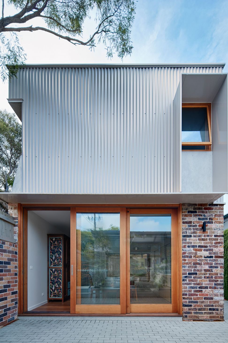 DebsTreeHouseMidRes1.jpg