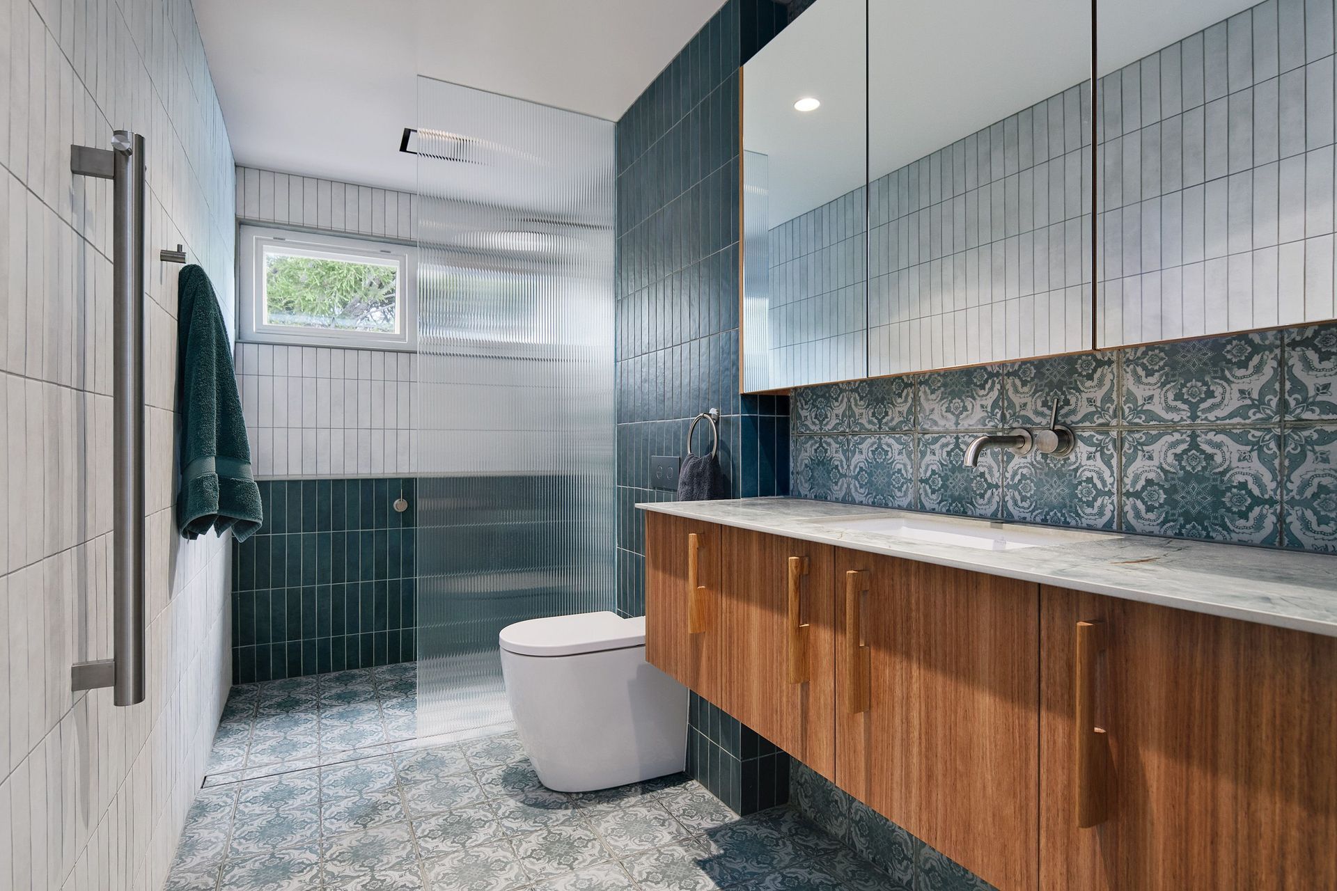 DebsTreeHouseMidRes7.jpg