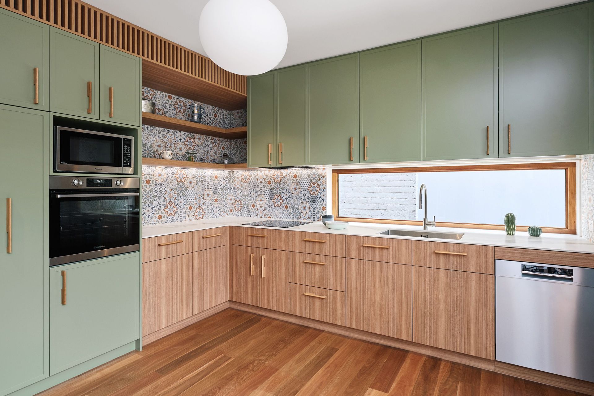 DebsTreeHouseMidRes9.jpg