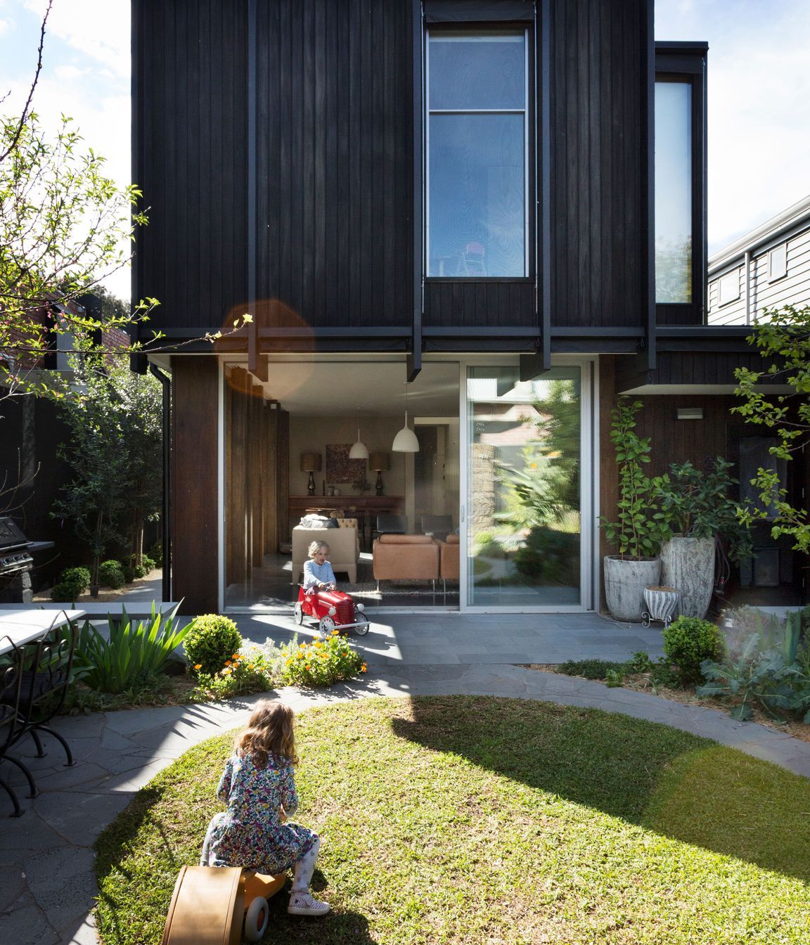 Clifton Hill Extension