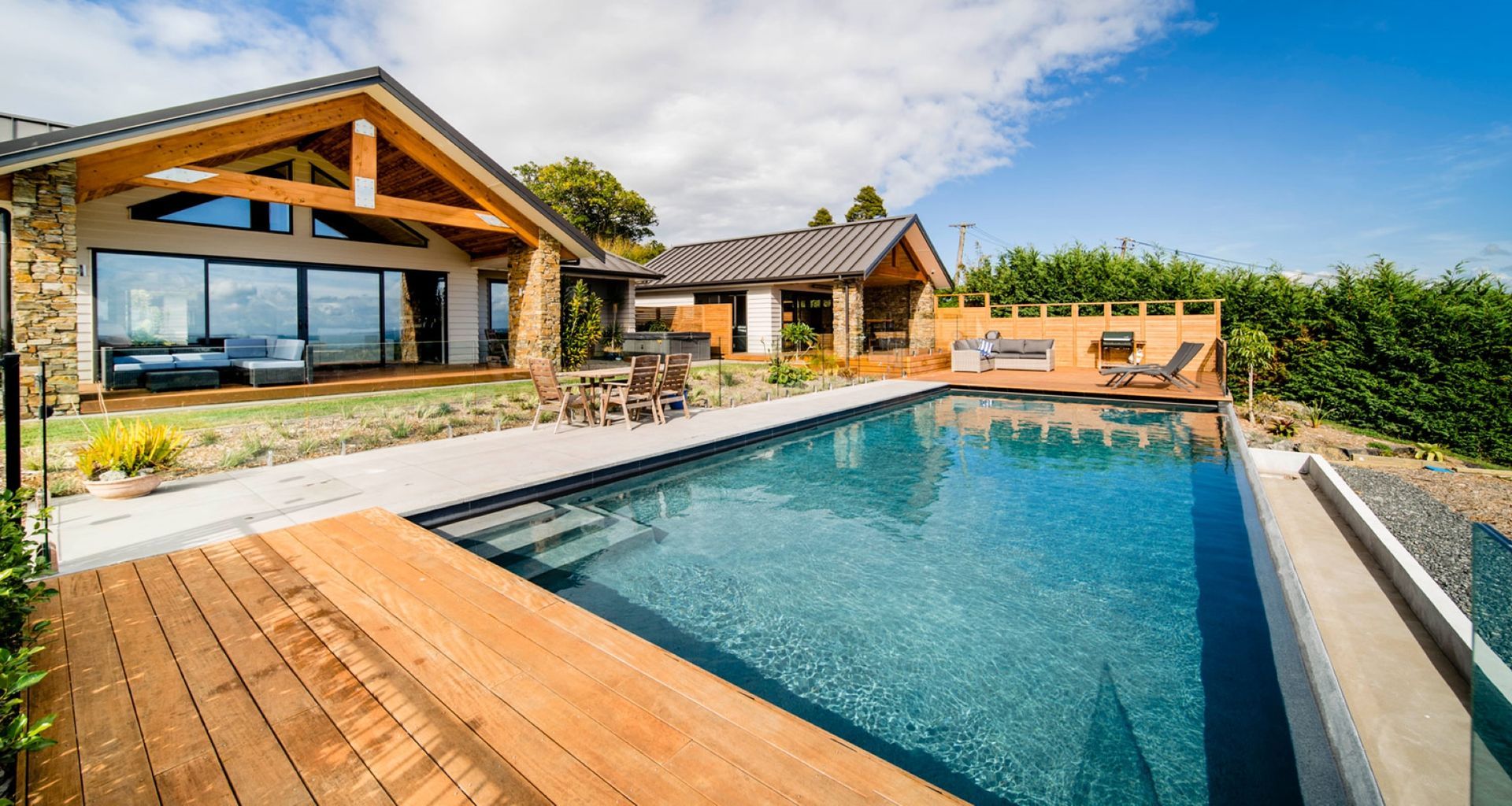 Waikopua Pool House banner