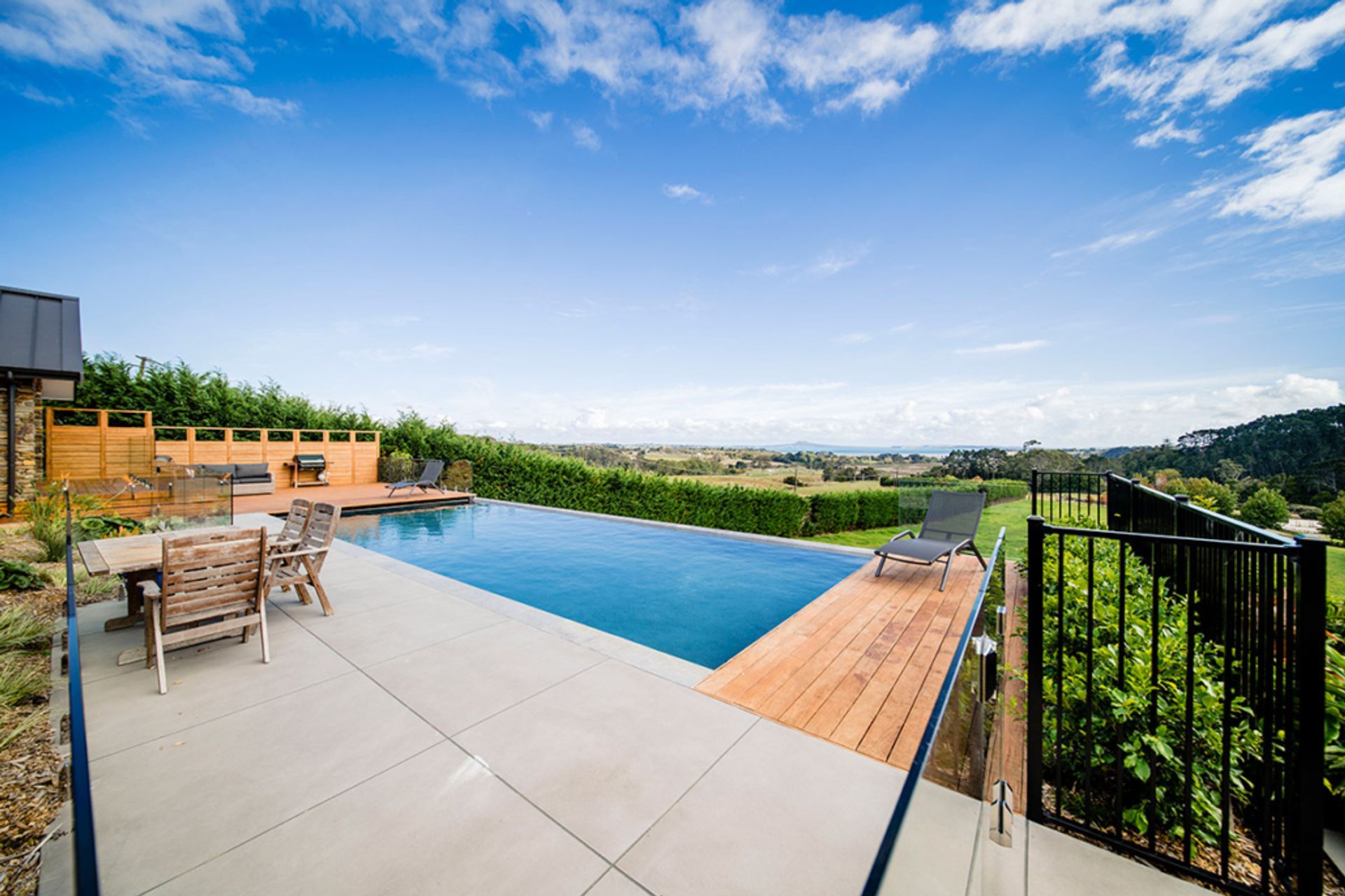 Waikopua Pool House