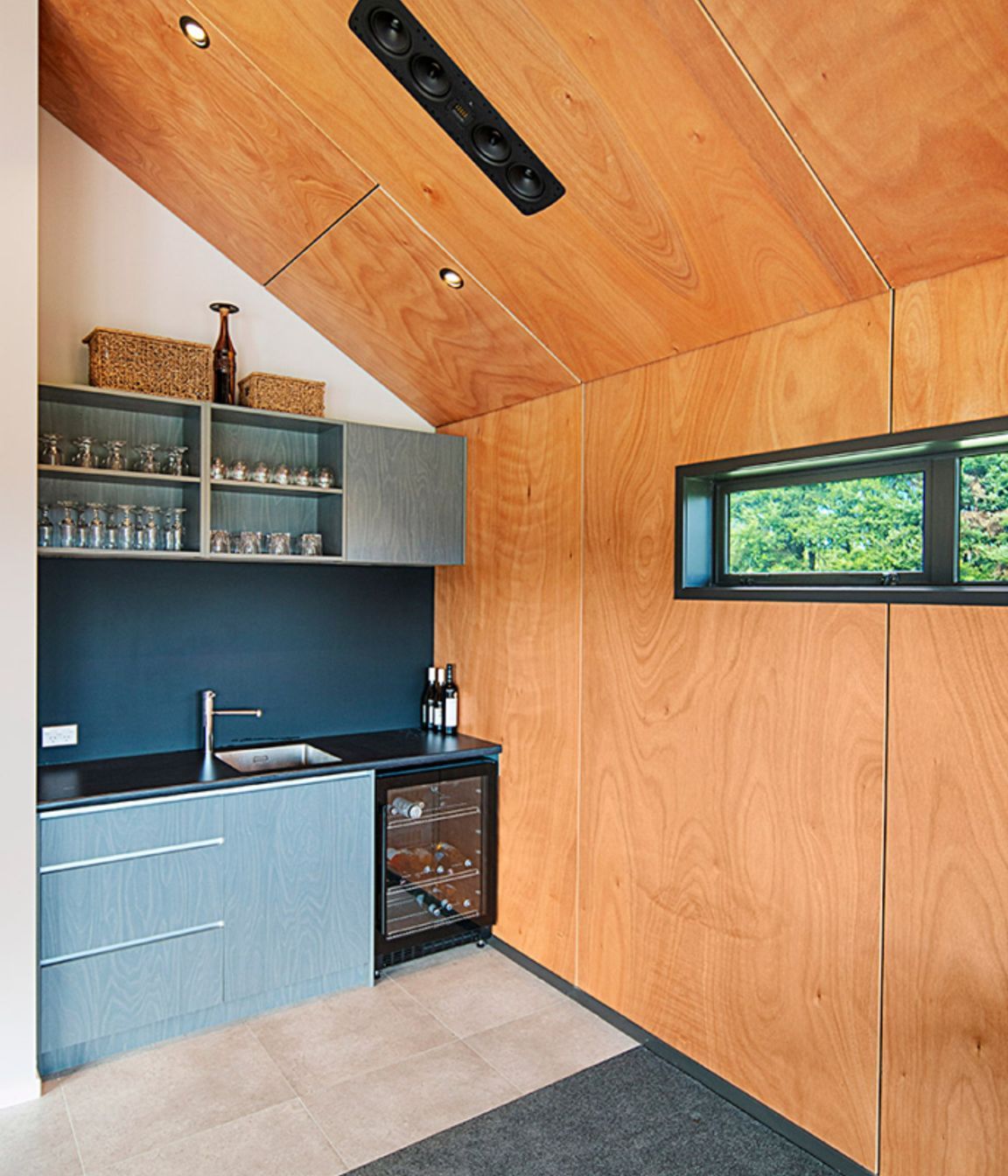 Waikopua Pool House