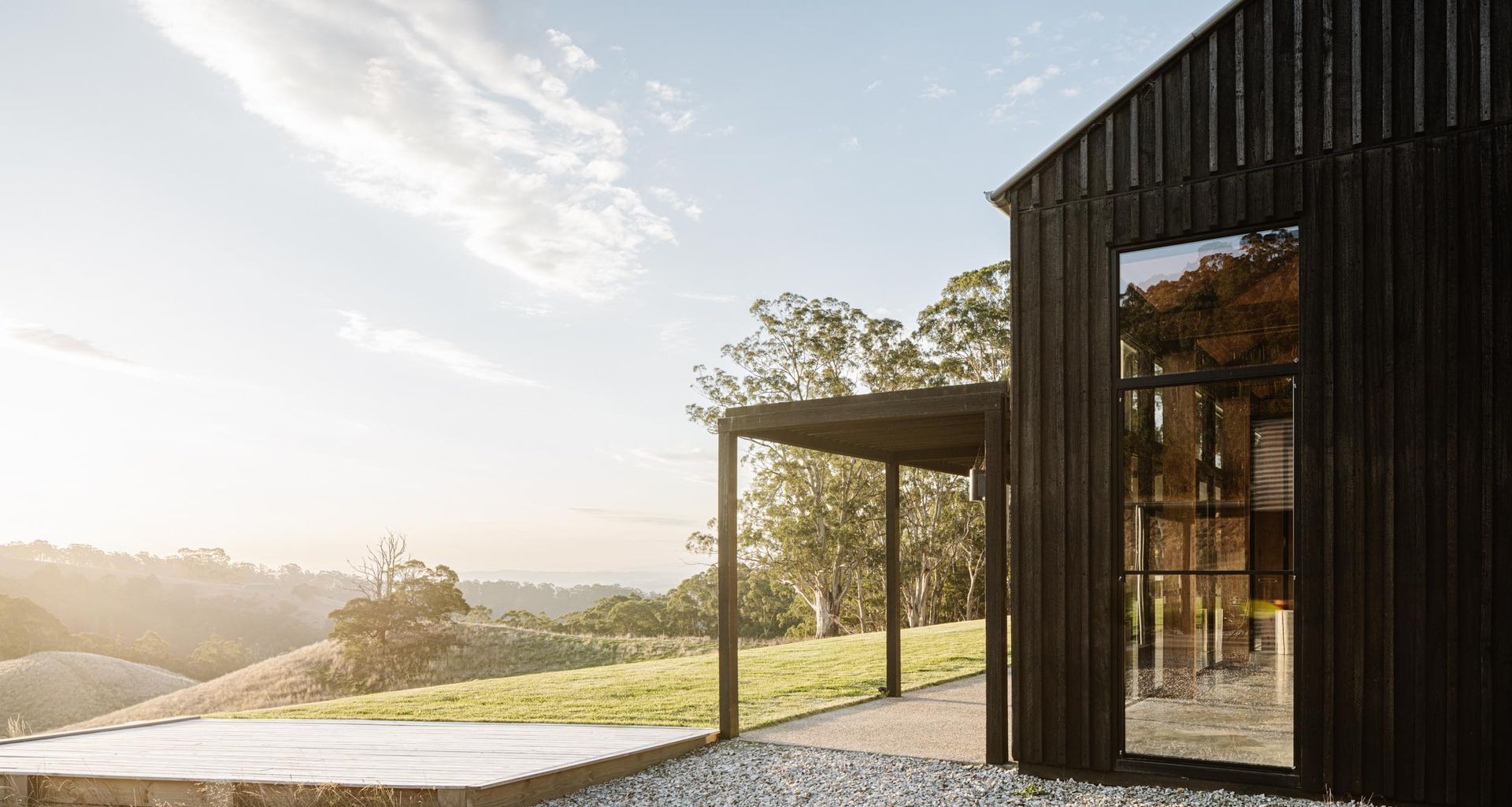 CUTEK® protects and enhances the natural beauty of Yellow Stringybark cladding on this West Gippsland barn-style home, using CUTEK® Extreme CD50 and Black Ash Colourtone banner