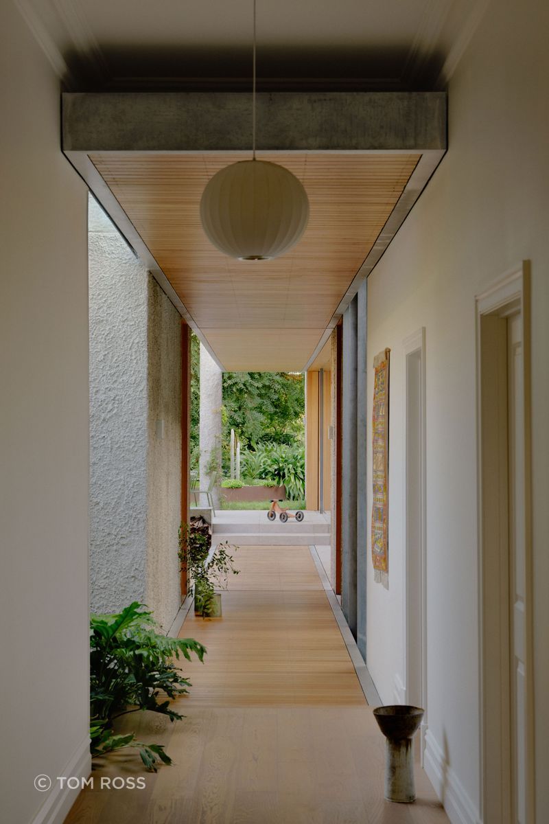 HarvestHouseCeraStribleyccTomRoss295WEB.jpg