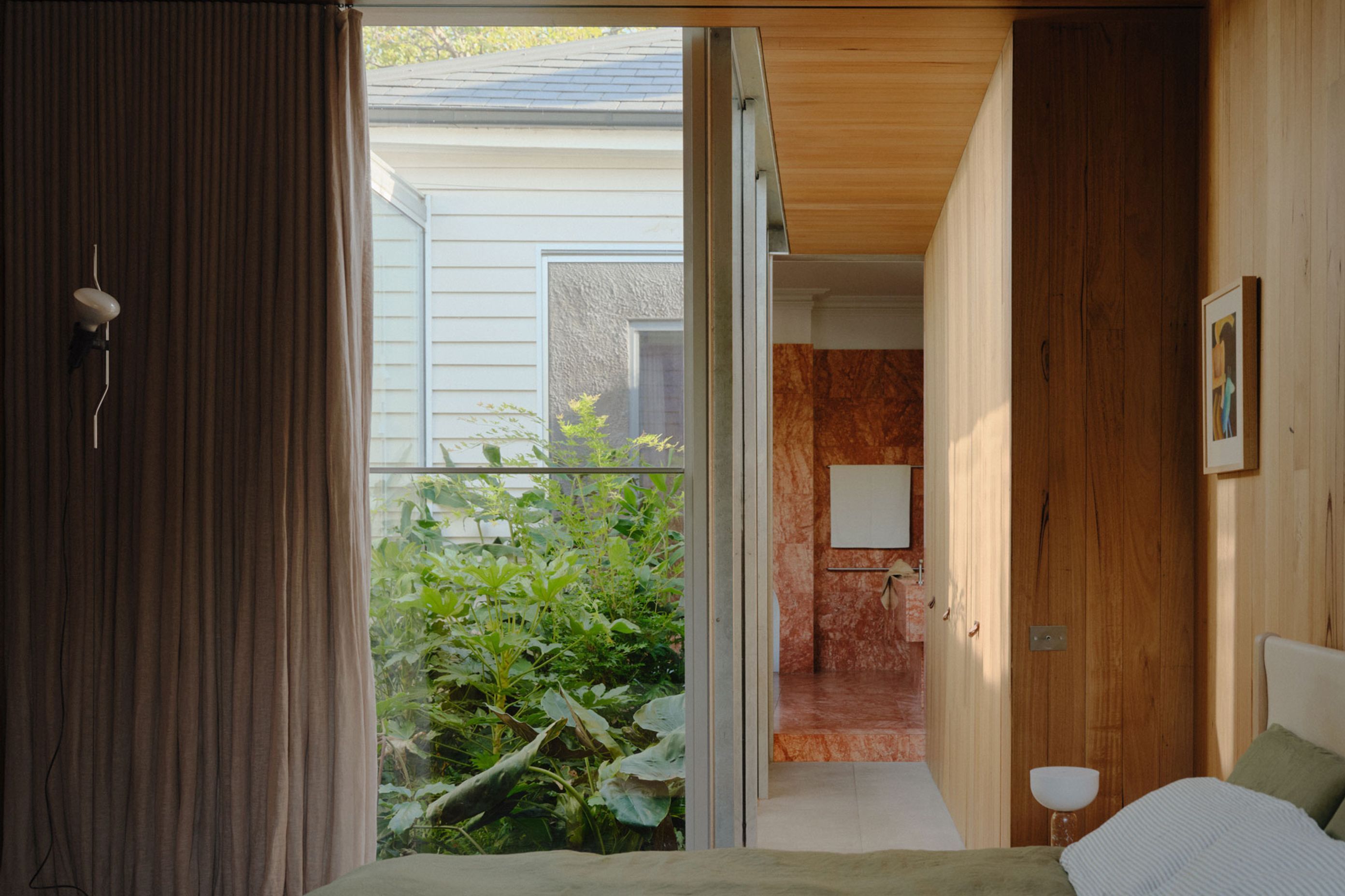 HarvestHouseCeraStribleyccTomRoss656WEB.jpg