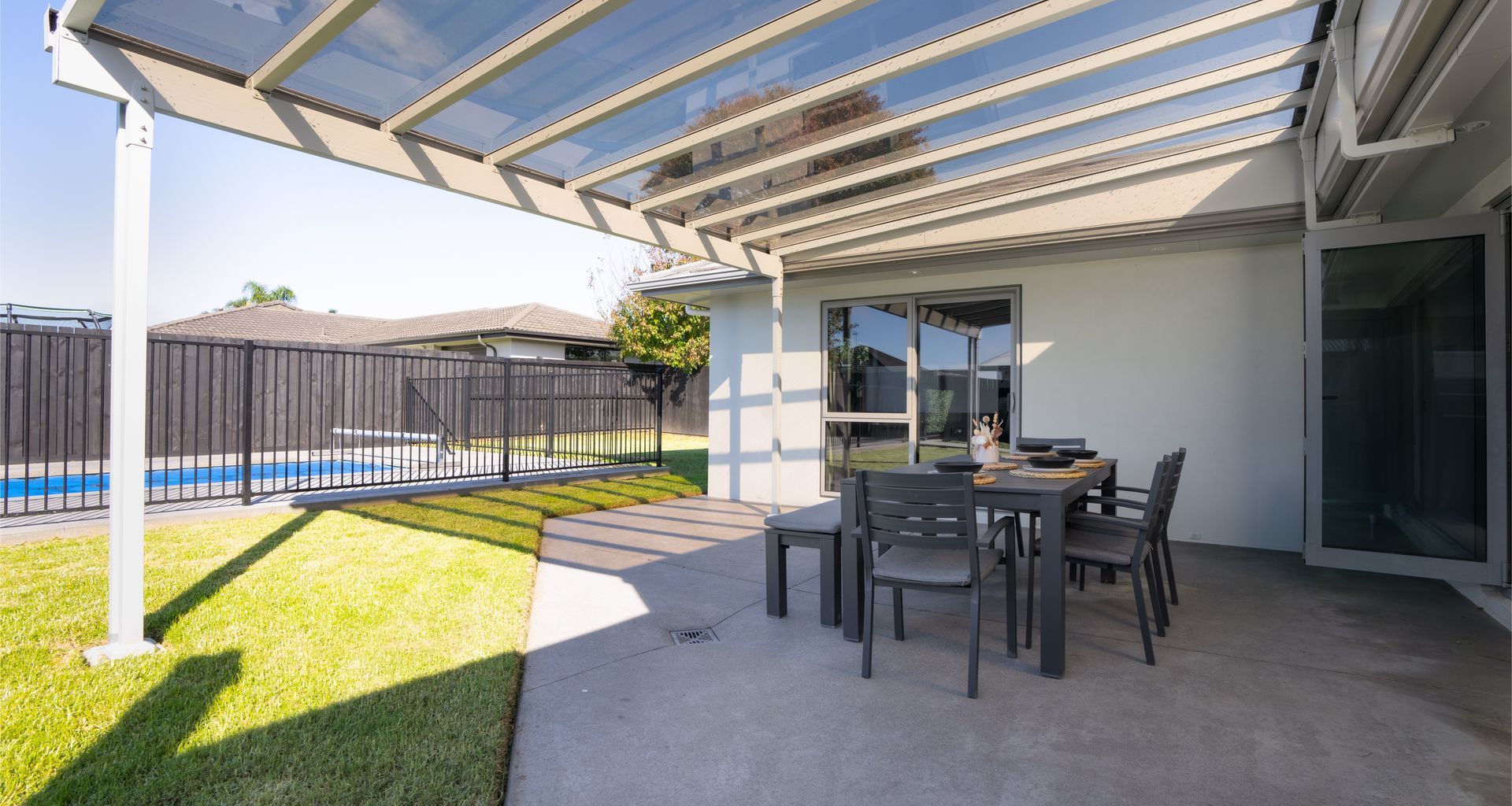 Archgola Oasis Canopy | North Hamilton Home banner