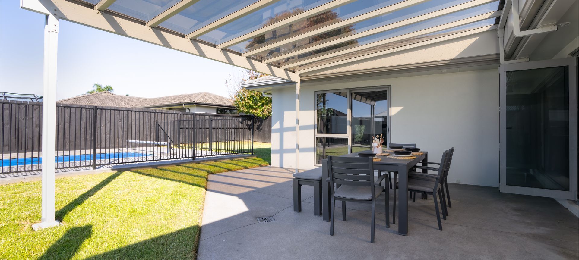 Archgola Oasis Canopy | North Hamilton Home banner