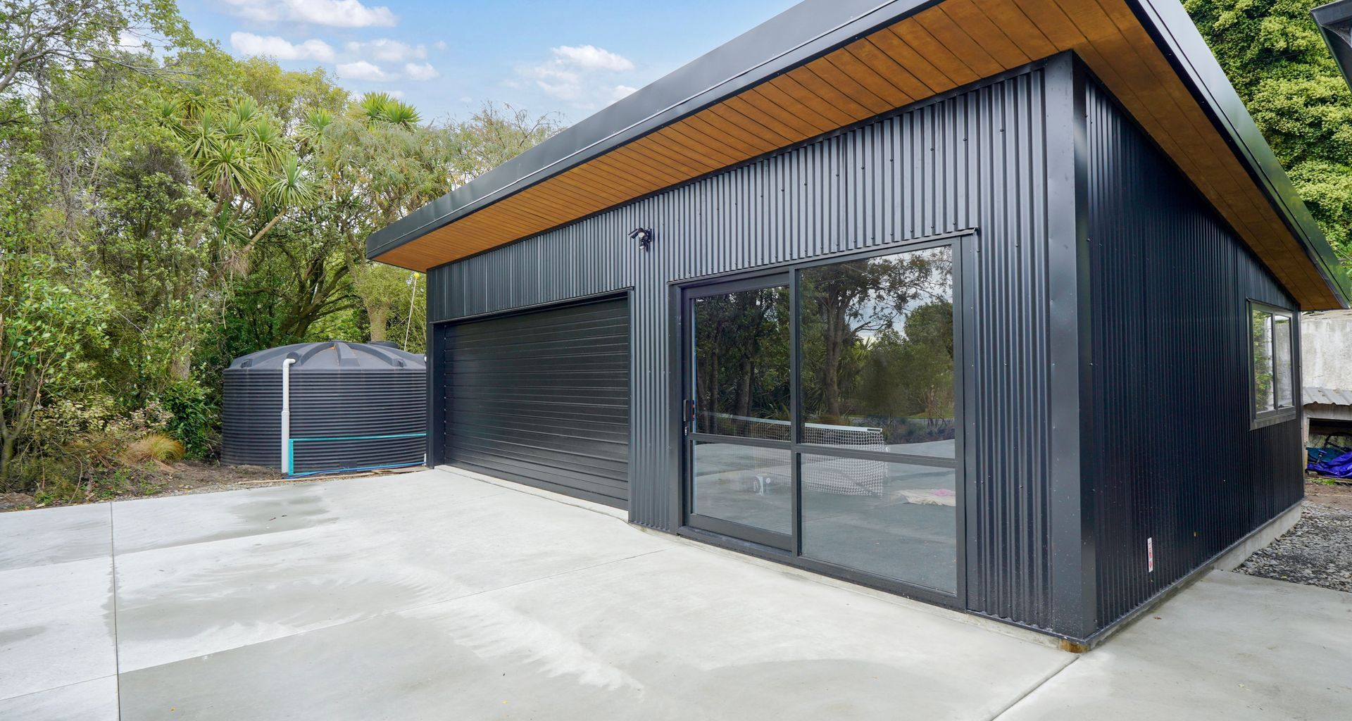 Shed Build banner
